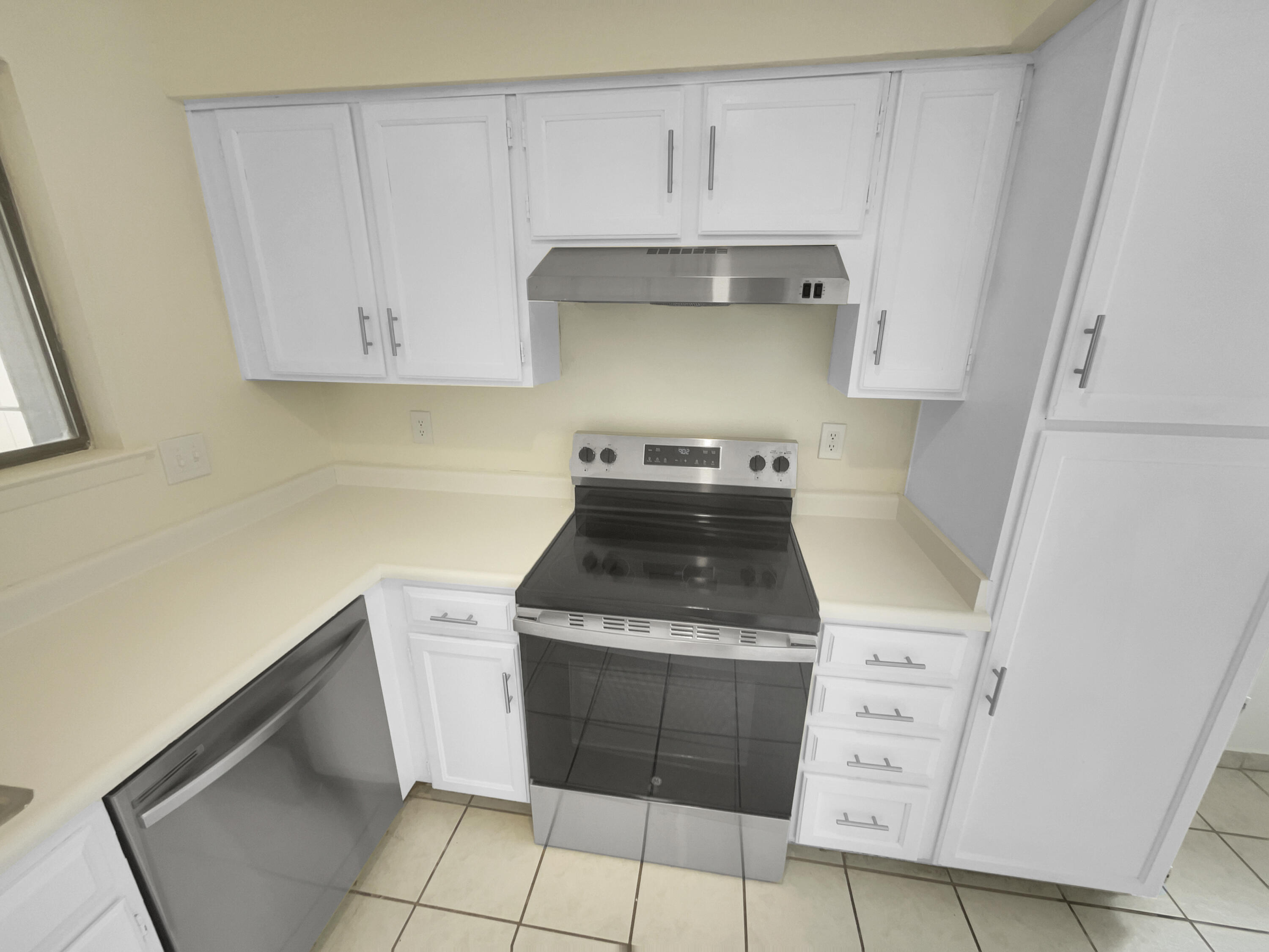 7401 PECOS TRAIL Trail NW