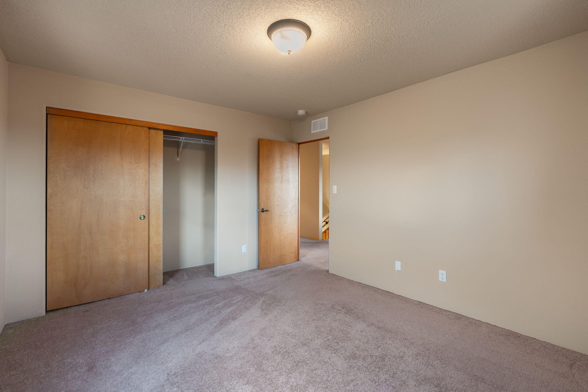 7219 VIA CONTENTA NE