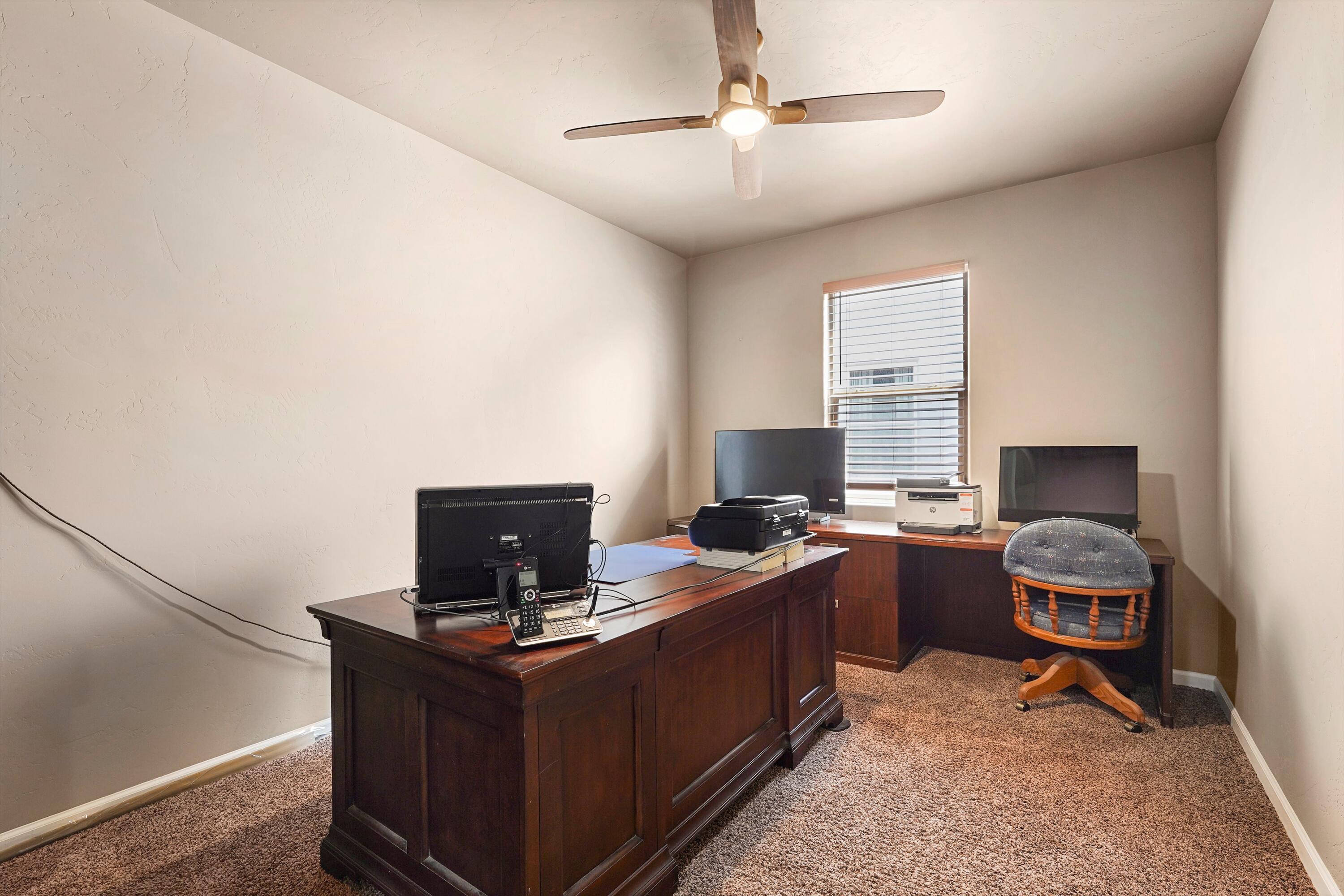 7439 WINDOW PEAK Road NW