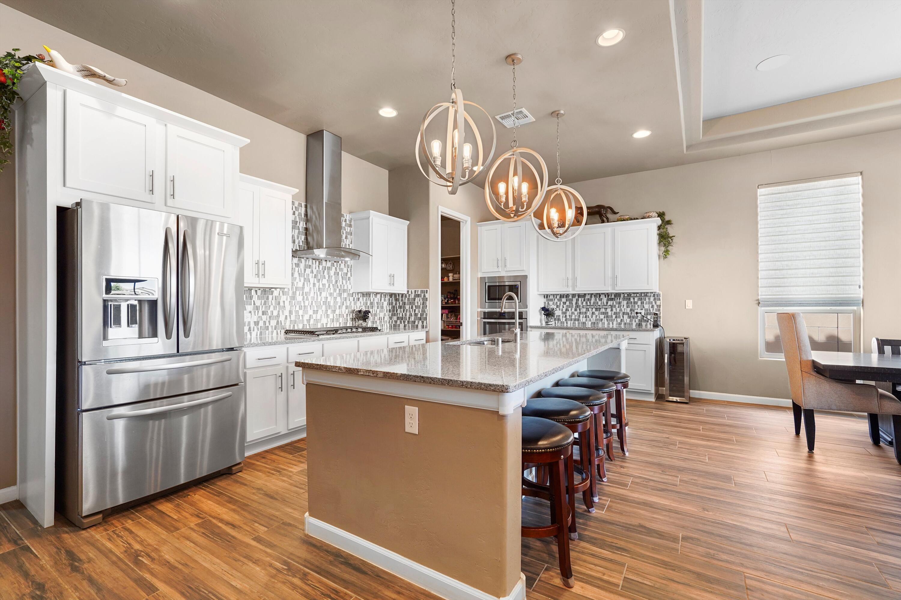 7439 WINDOW PEAK Road NW