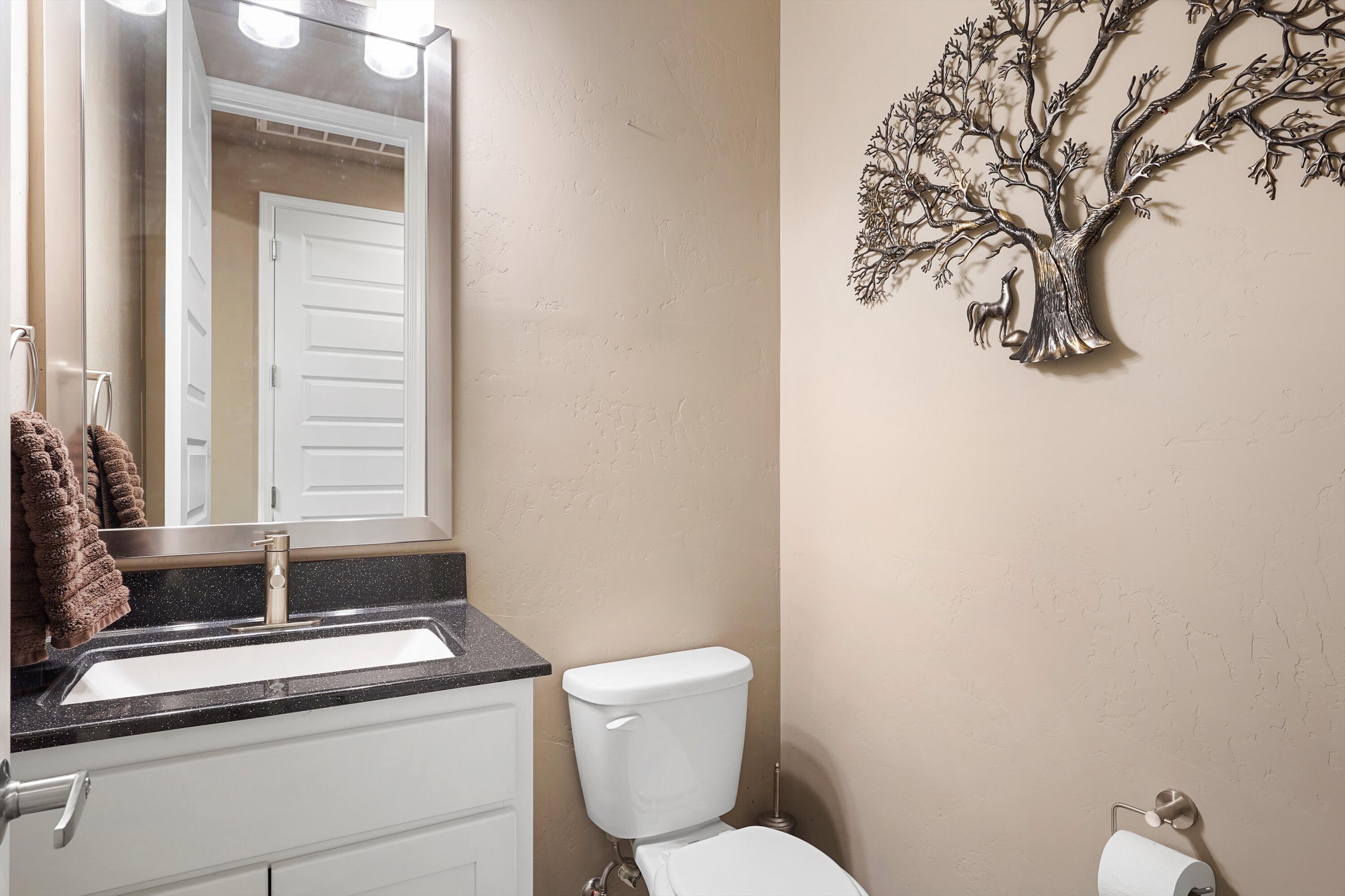 7439 WINDOW PEAK Road NW