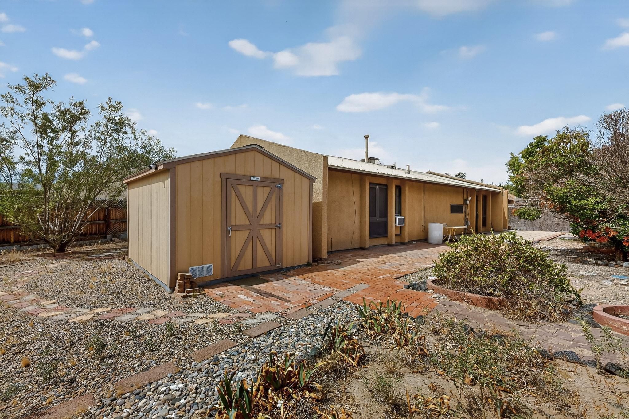 440 SALAZAR Court SE