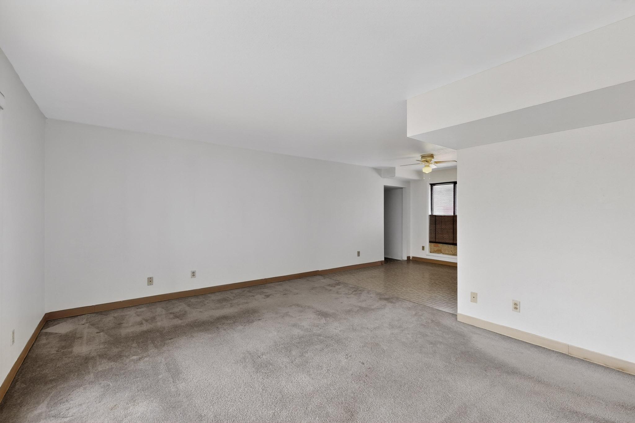 440 SALAZAR Court SE