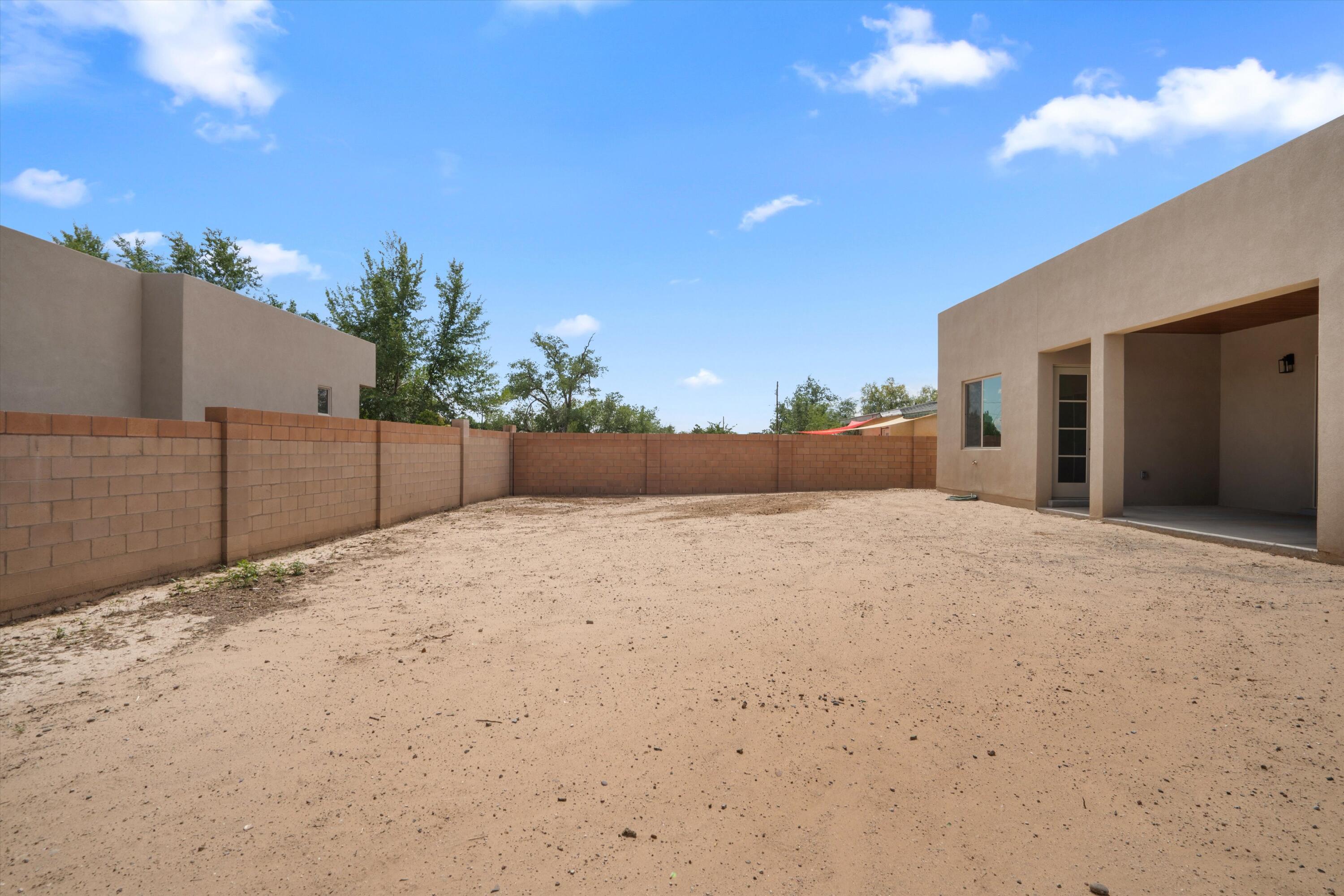 5100 GUADALUPE Trail NW