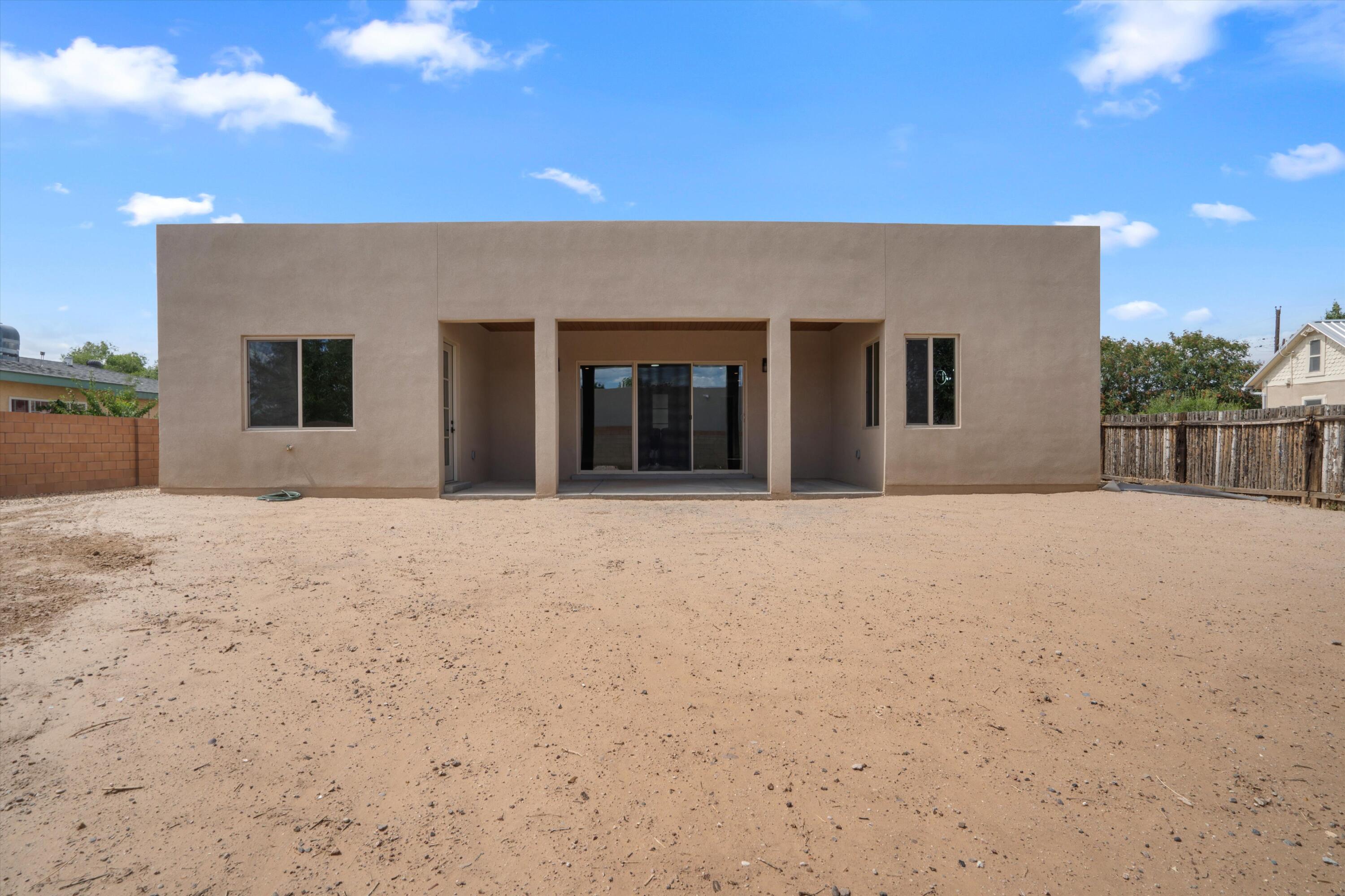 5100 GUADALUPE Trail NW