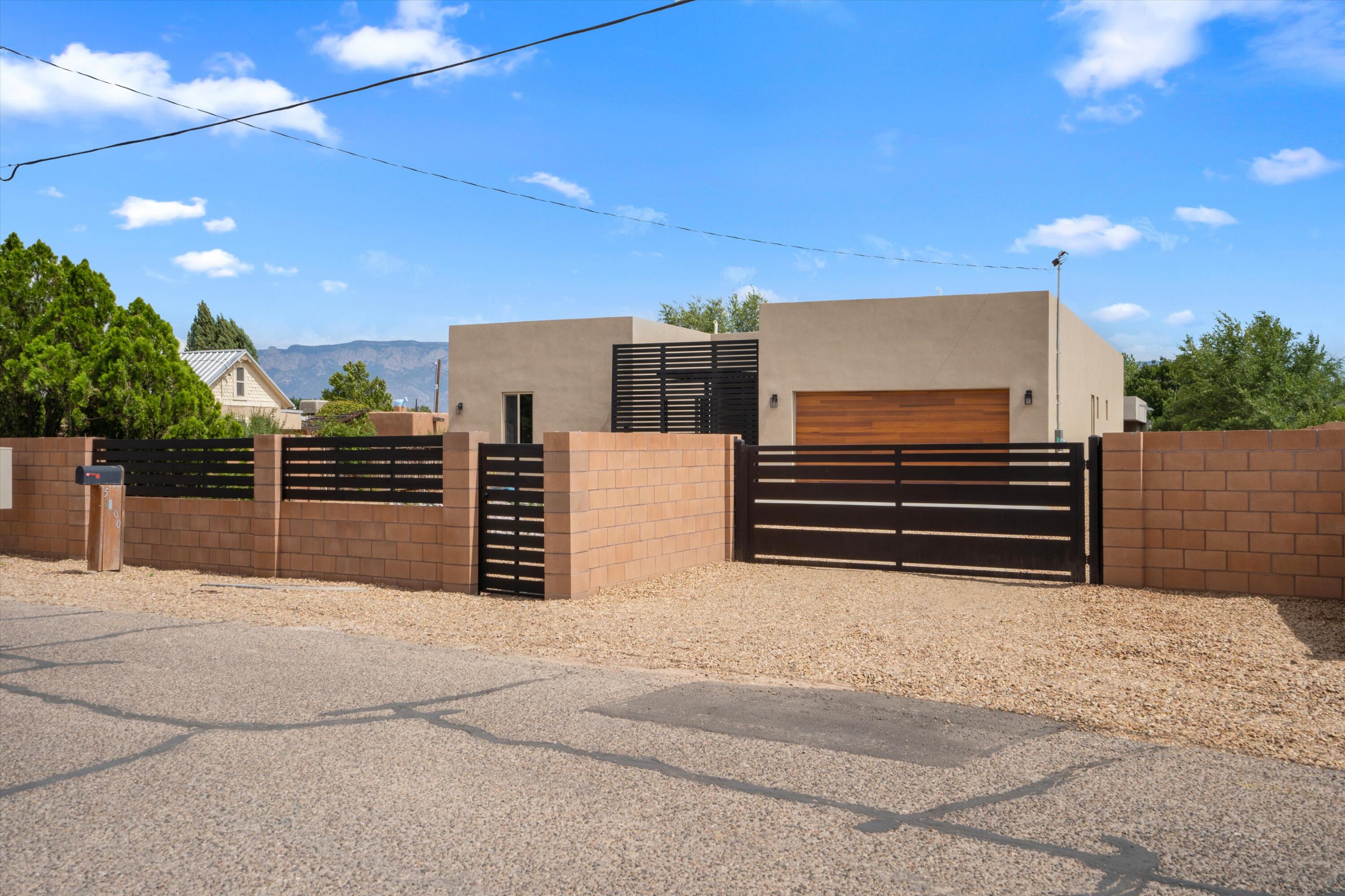 5100 GUADALUPE Trail NW