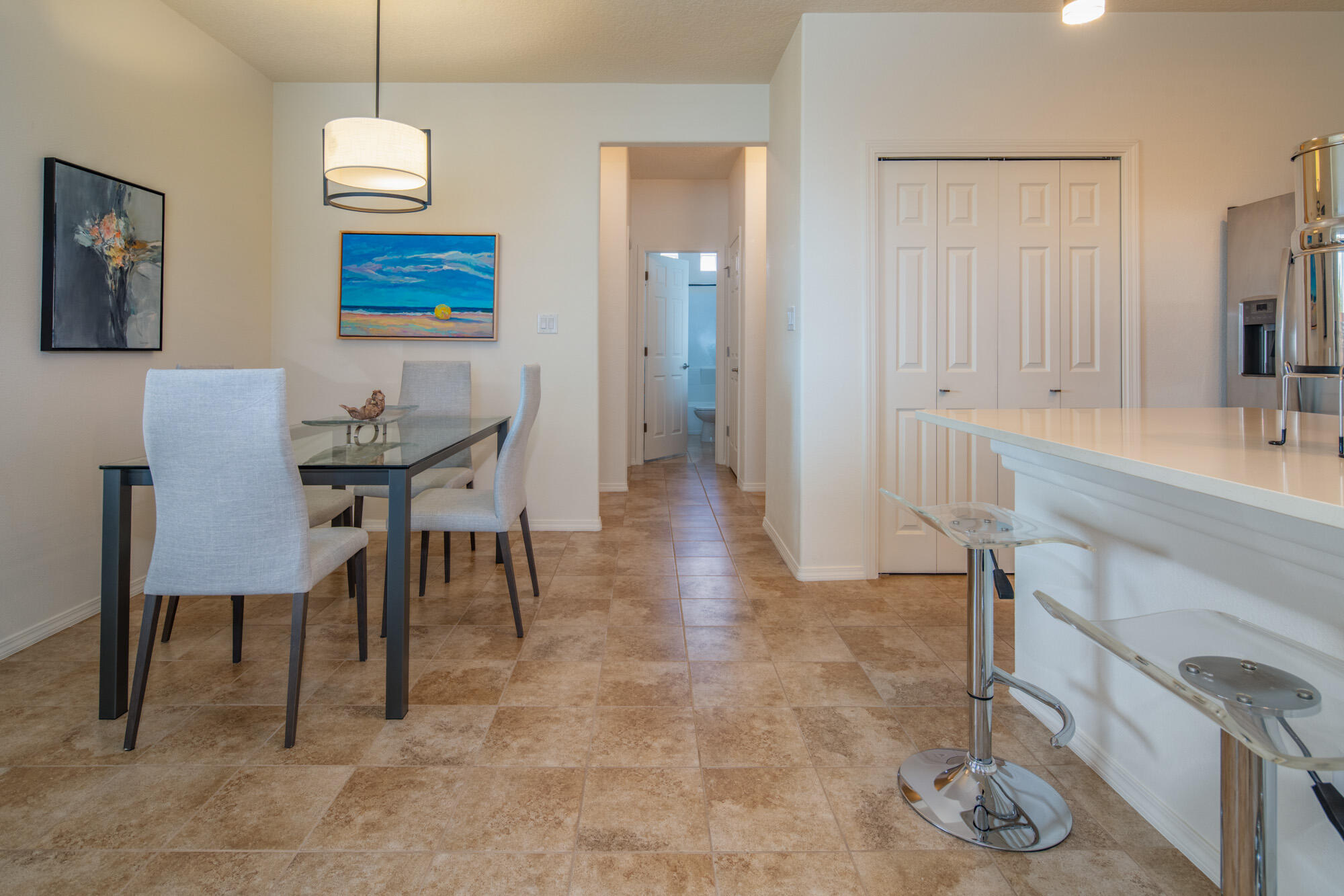 6124 SANTA FE TRAIL Drive NE