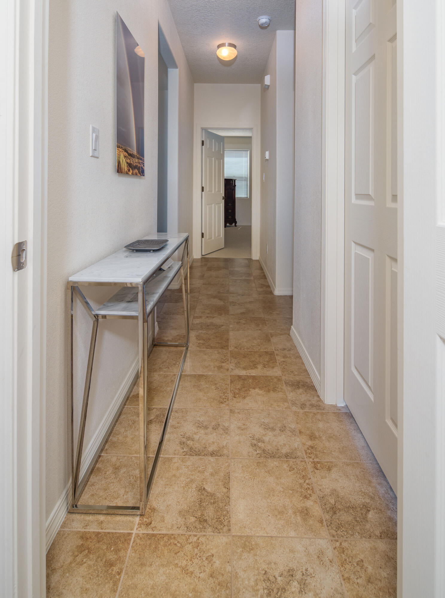 6124 SANTA FE TRAIL Drive NE