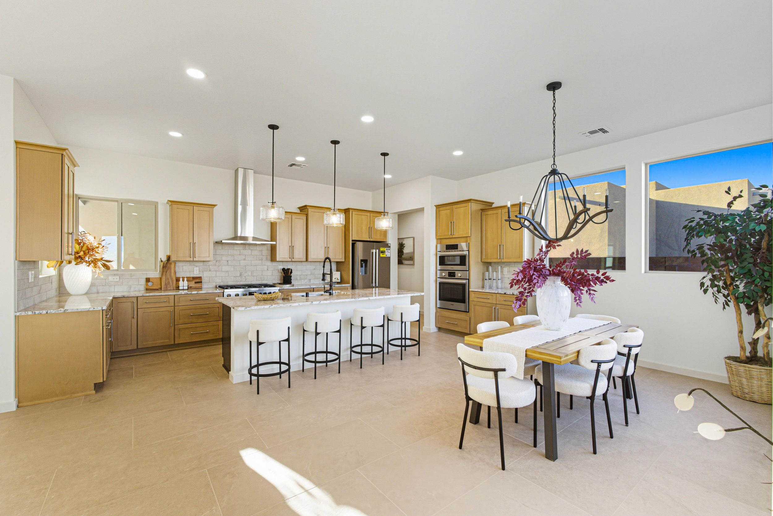 1620 Aztec Sun Court