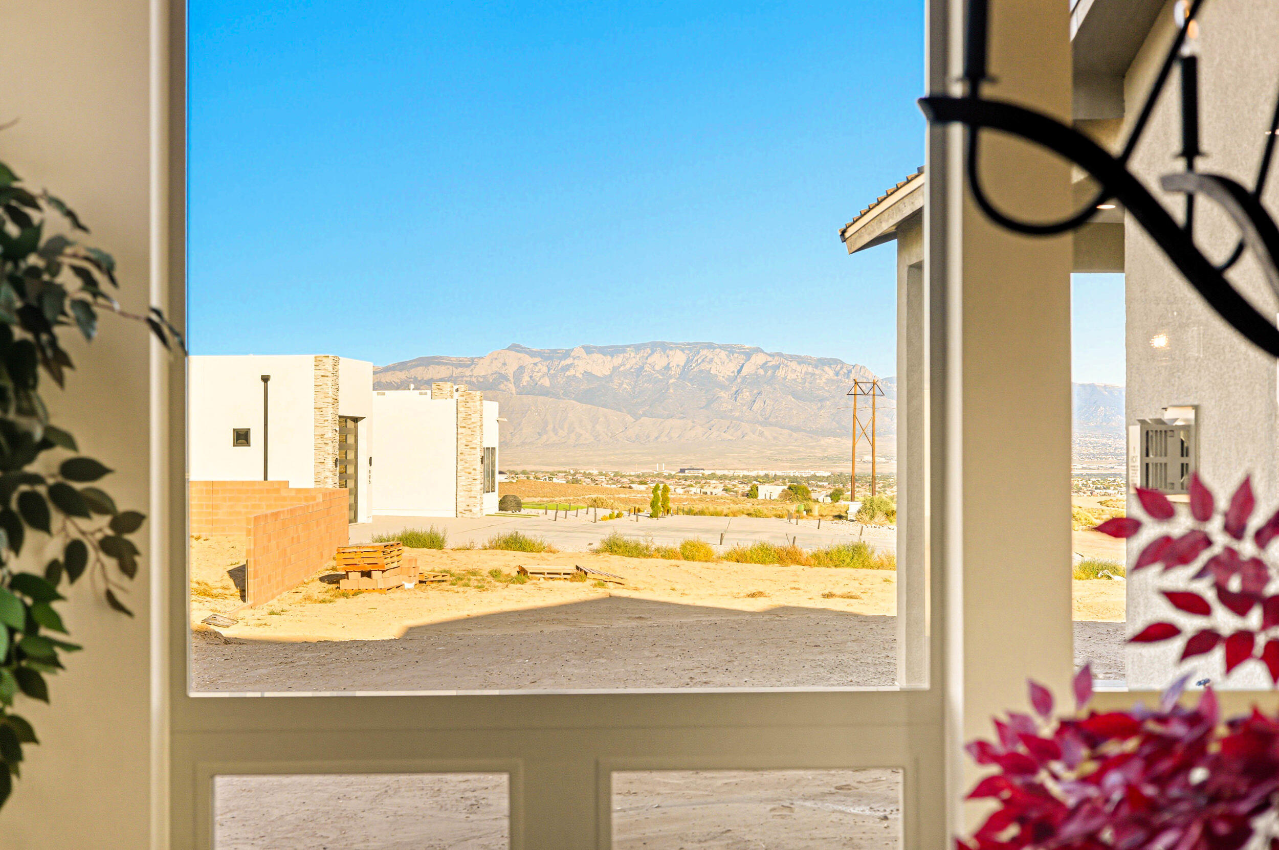 1620 Aztec Sun Court