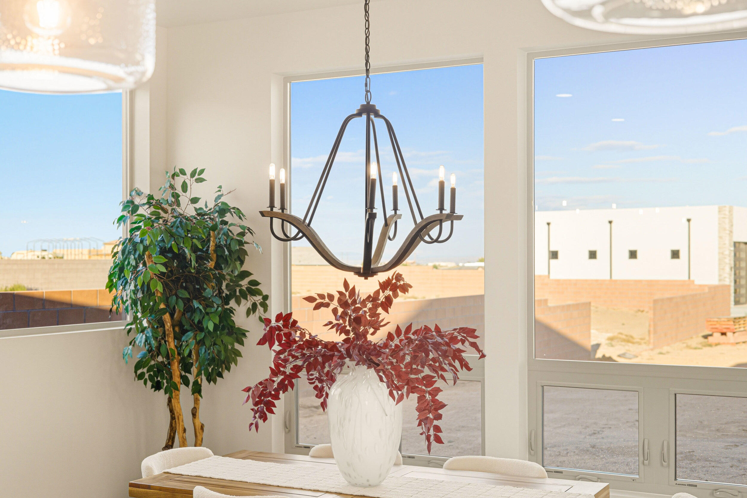 1620 Aztec Sun Court