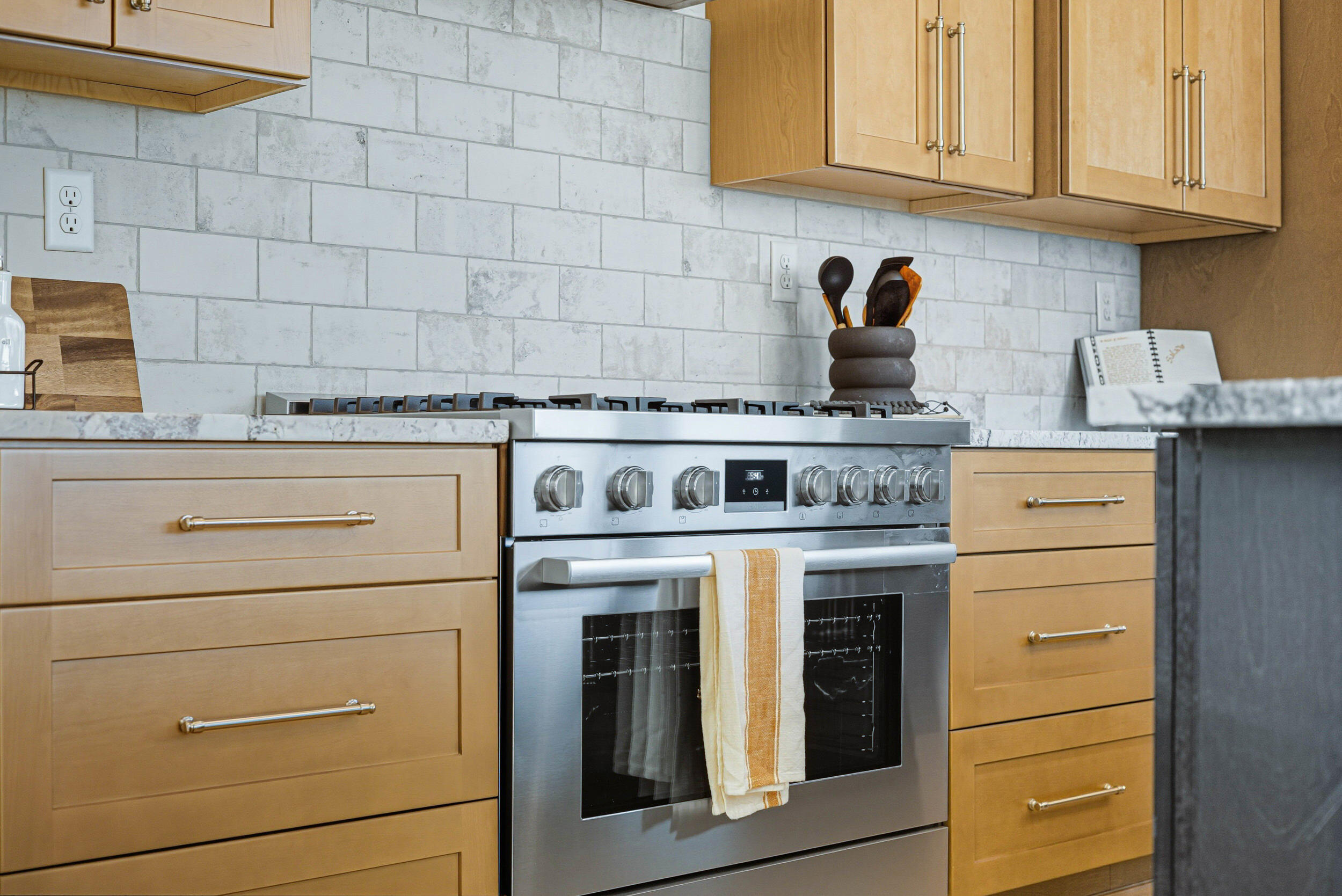 1620 Aztec Sun Court