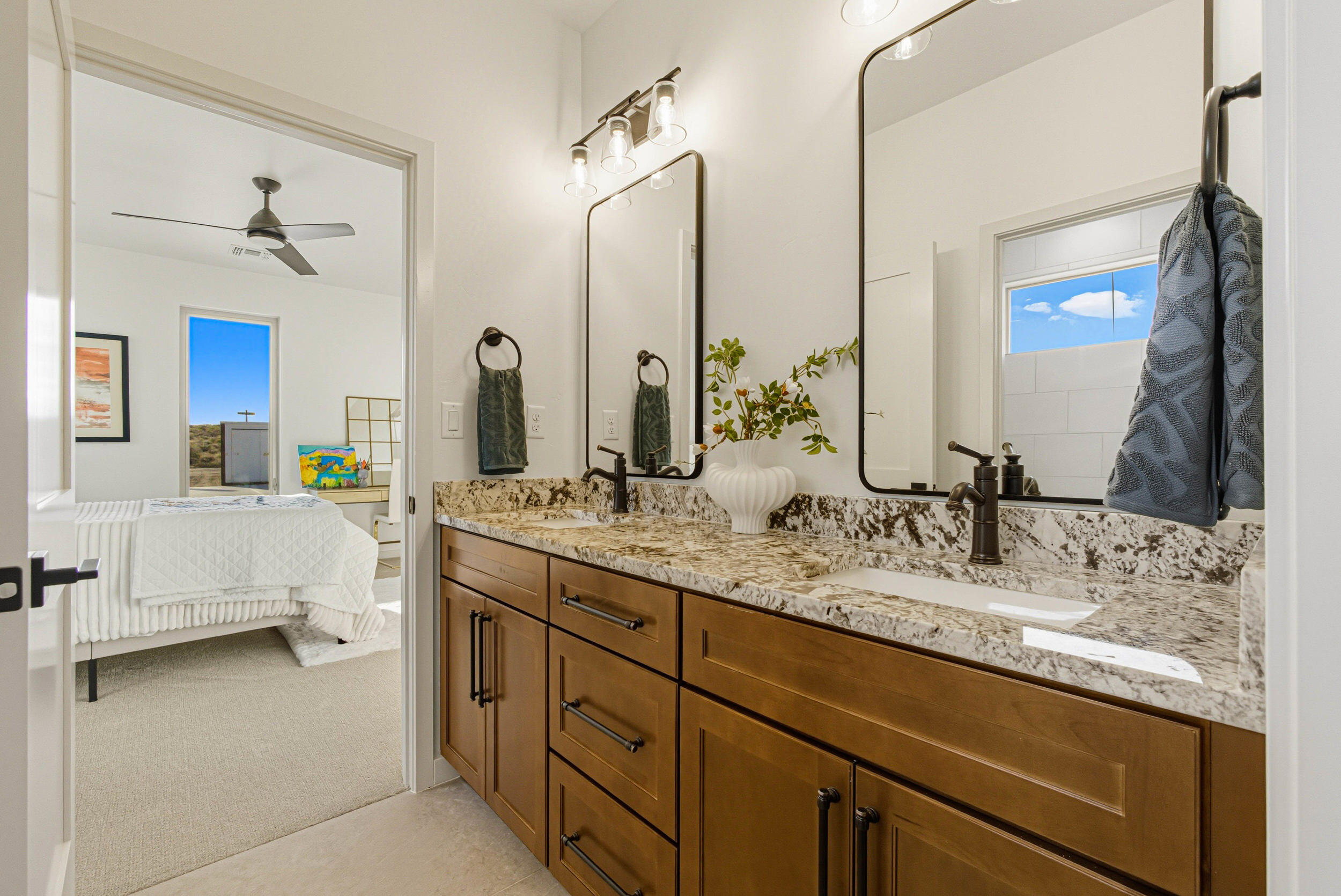 1620 Aztec Sun Court