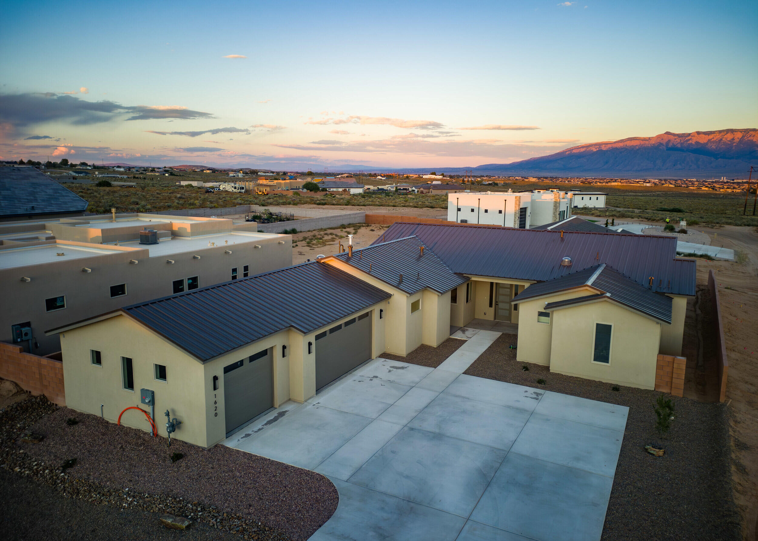 1620 Aztec Sun Court