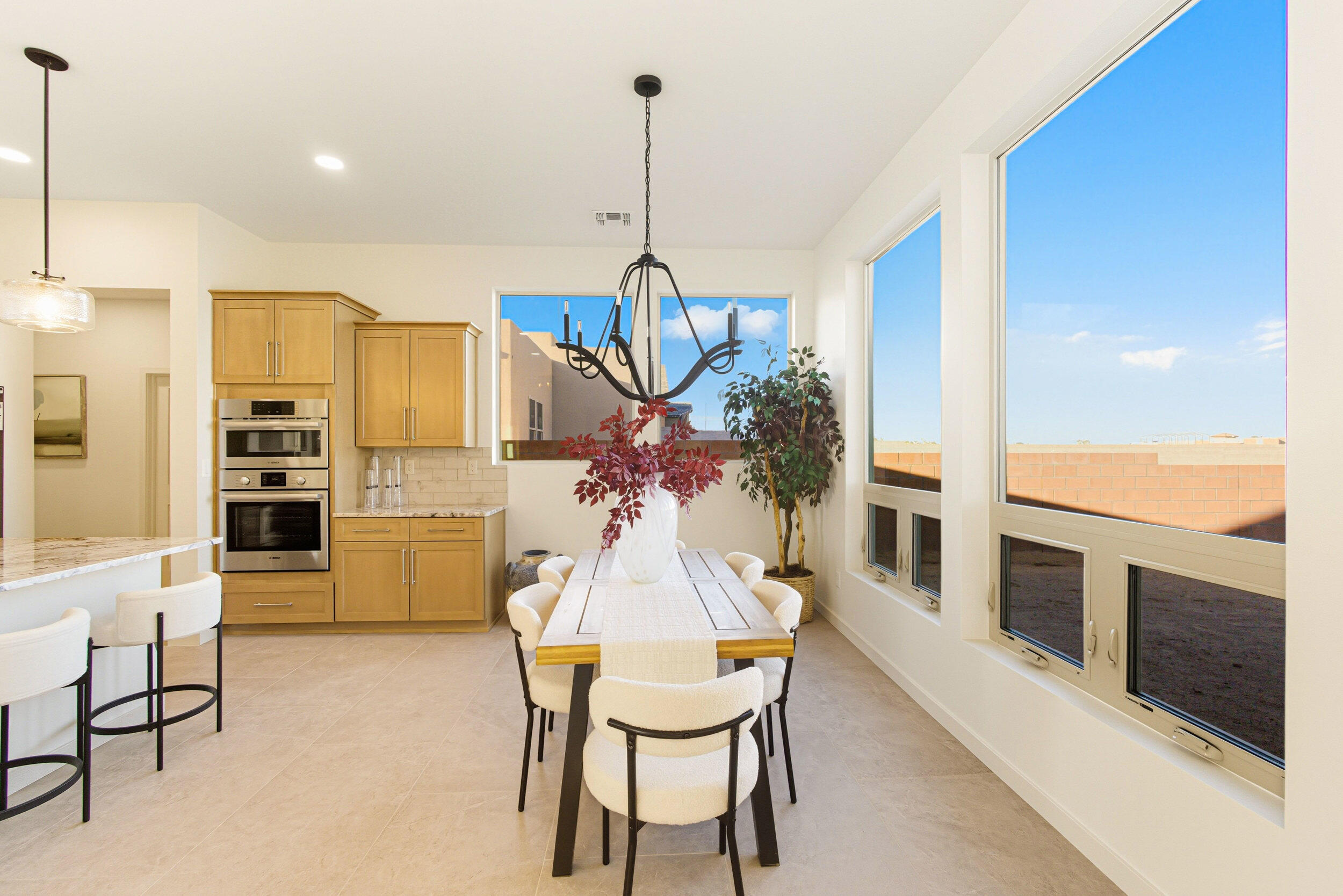 1620 Aztec Sun Court