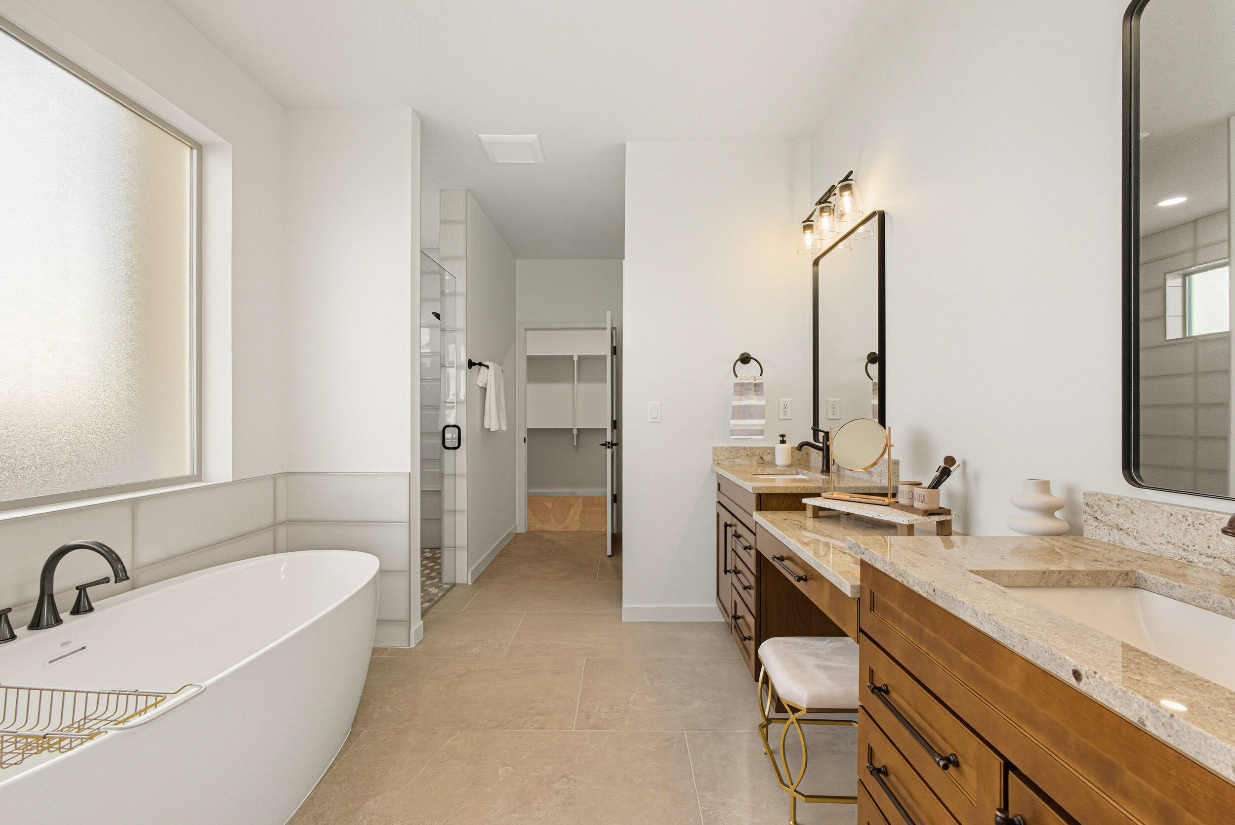 1620 Aztec Sun Court