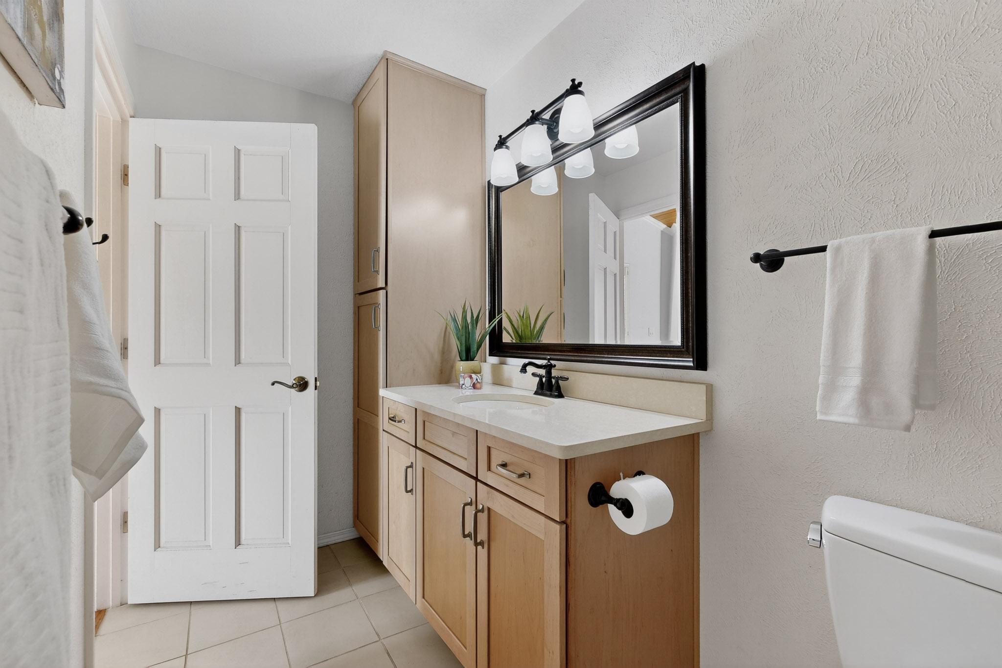 8909 Rio Grande Boulevard NW