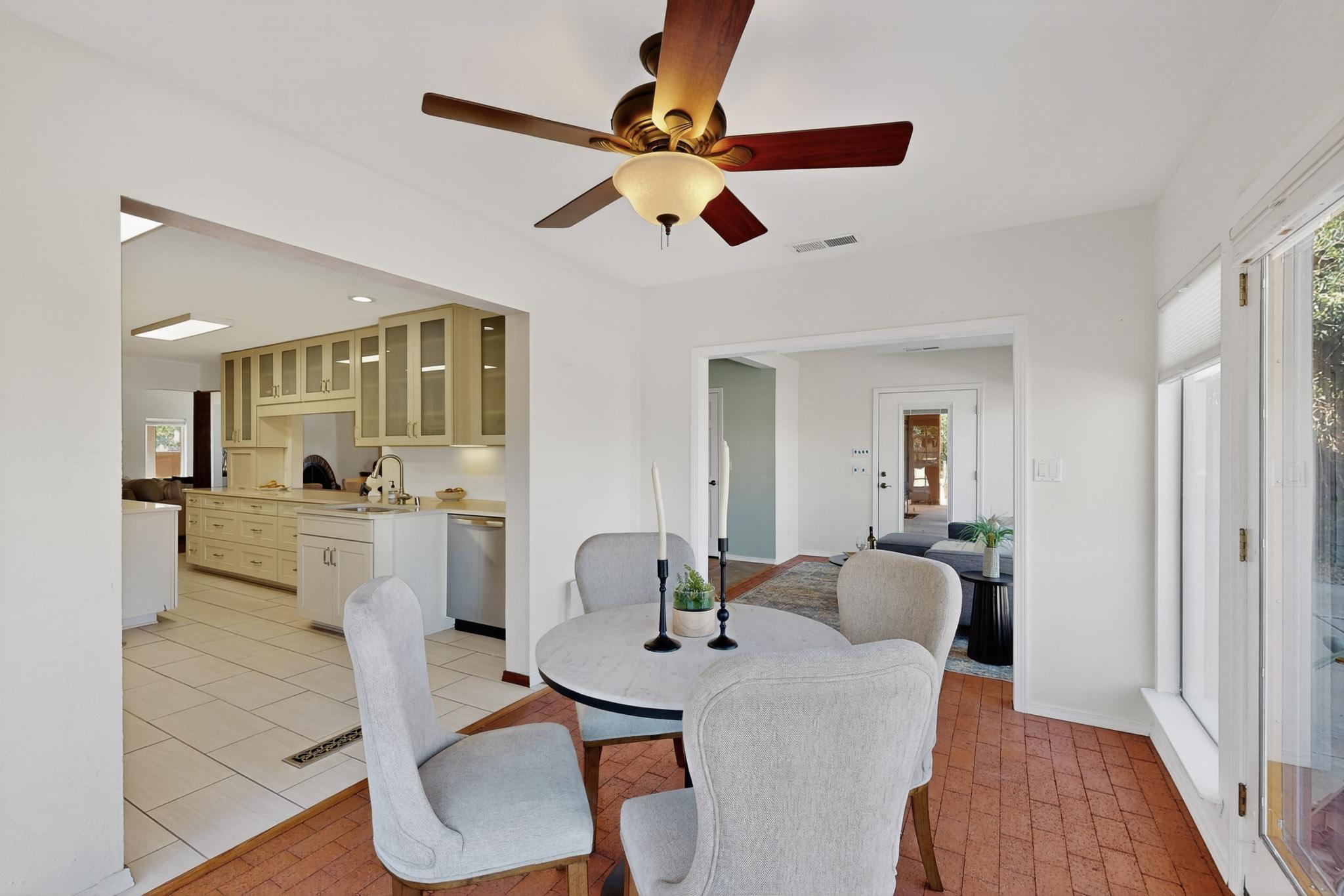 8909 Rio Grande Boulevard NW