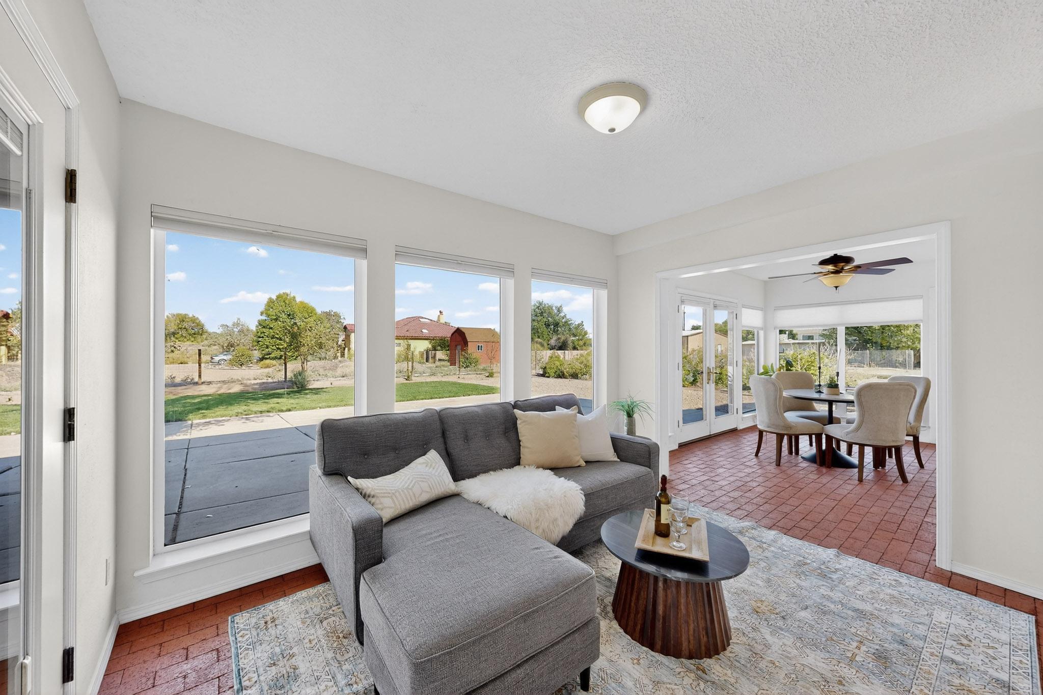 8909 Rio Grande Boulevard NW