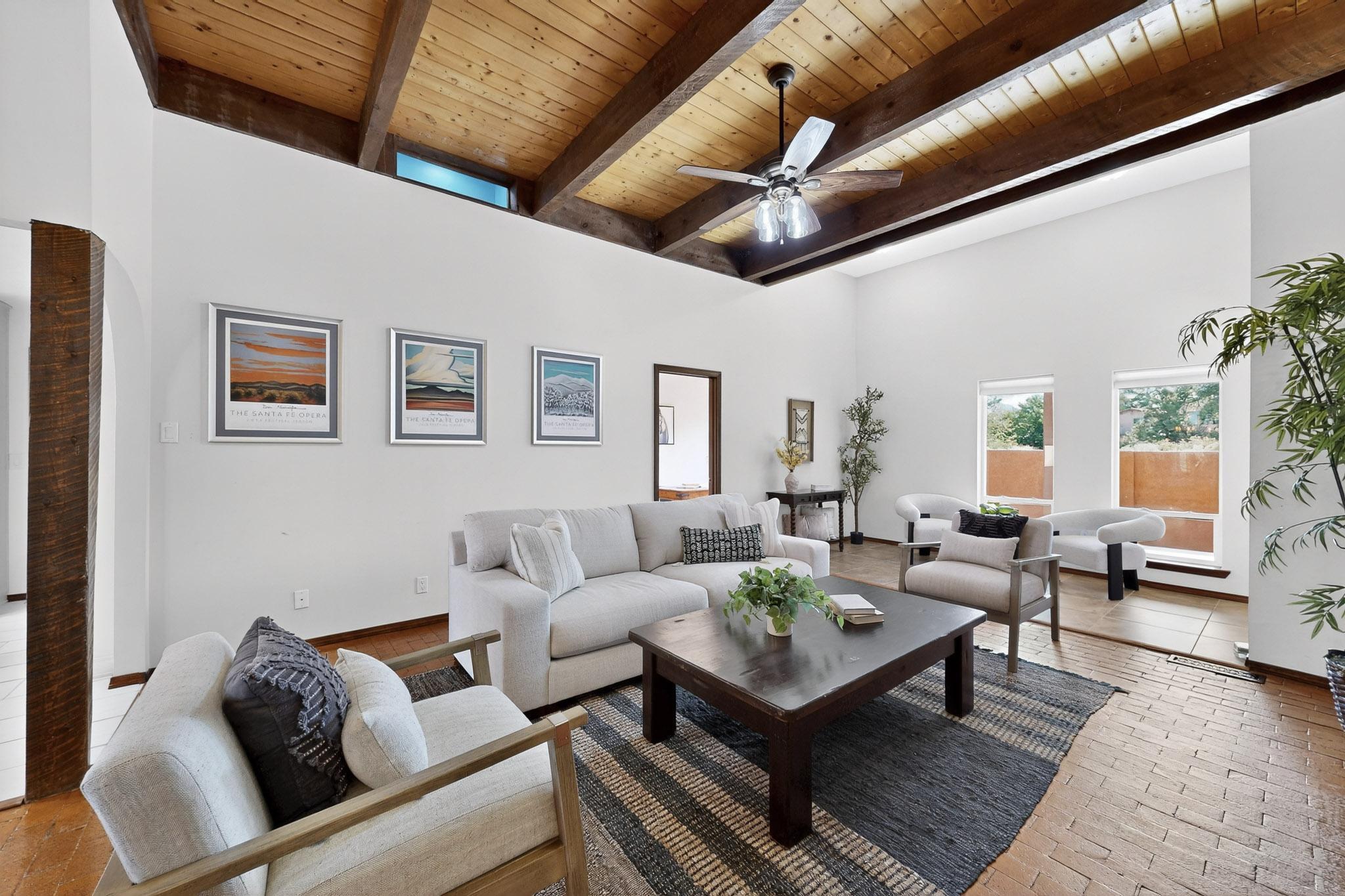 8909 Rio Grande Boulevard NW