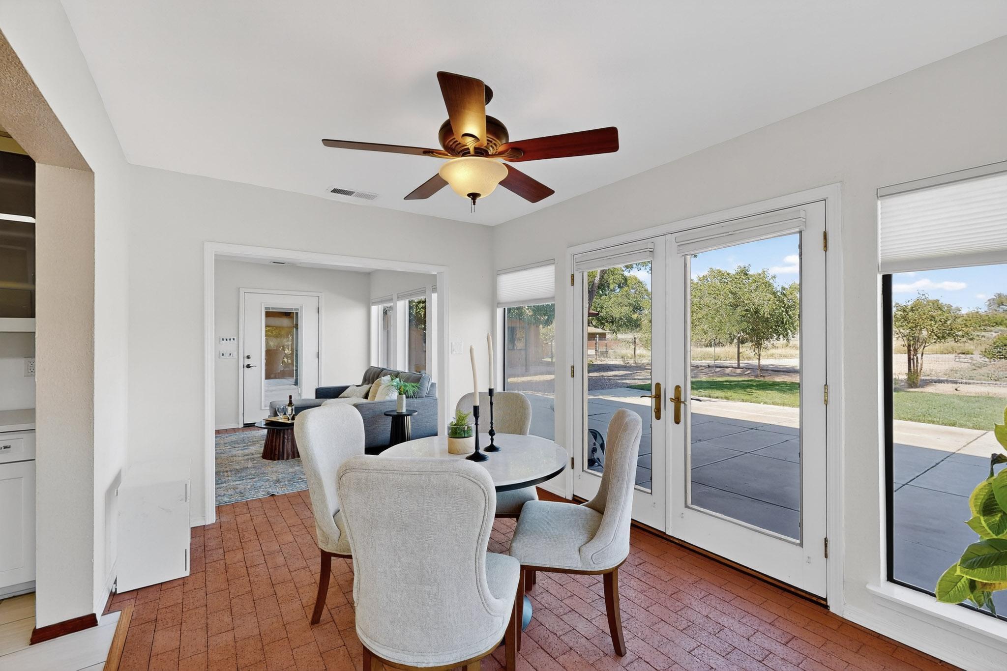 8909 Rio Grande Boulevard NW