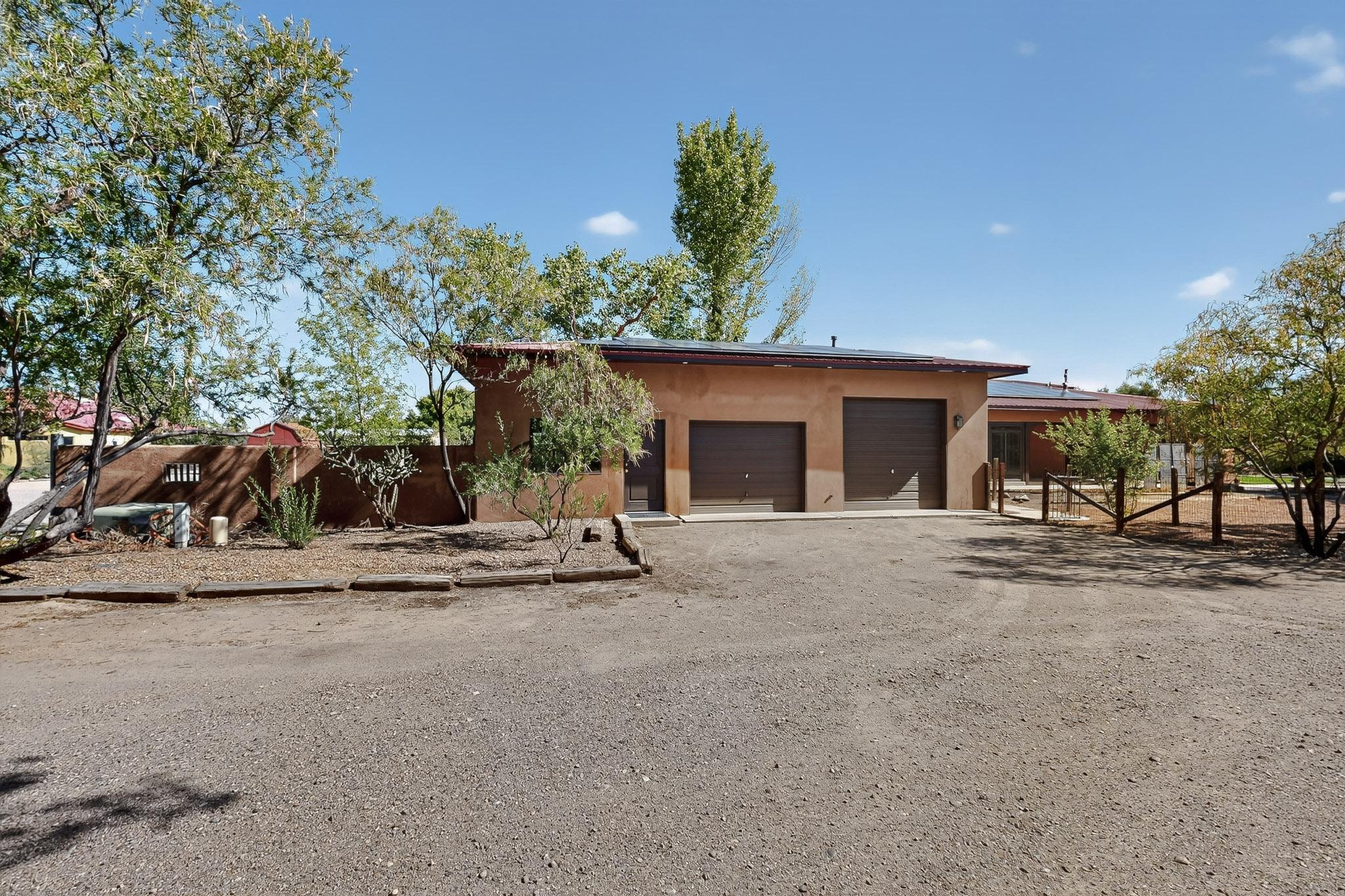 8909 Rio Grande Boulevard NW