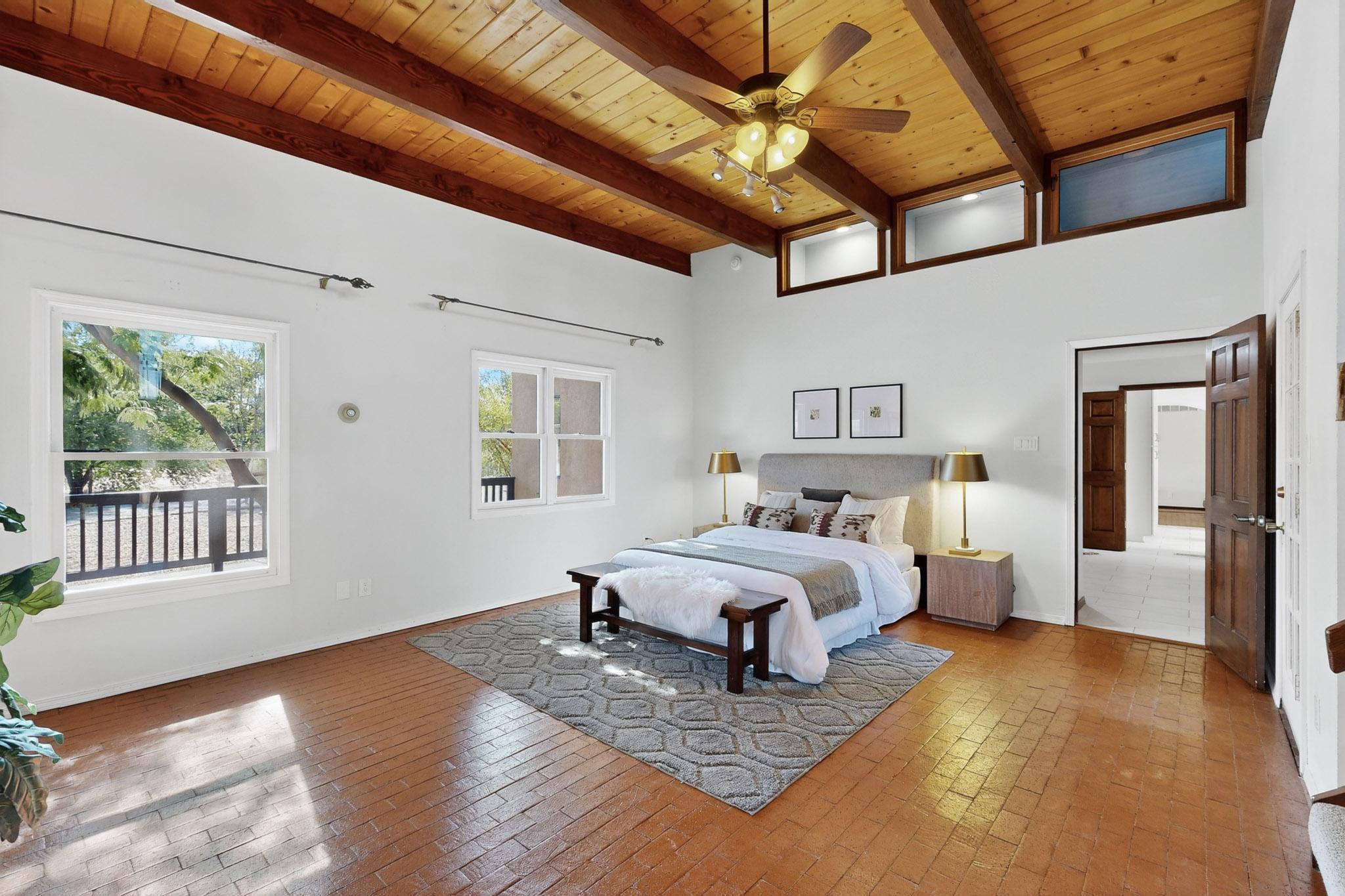 8909 Rio Grande Boulevard NW