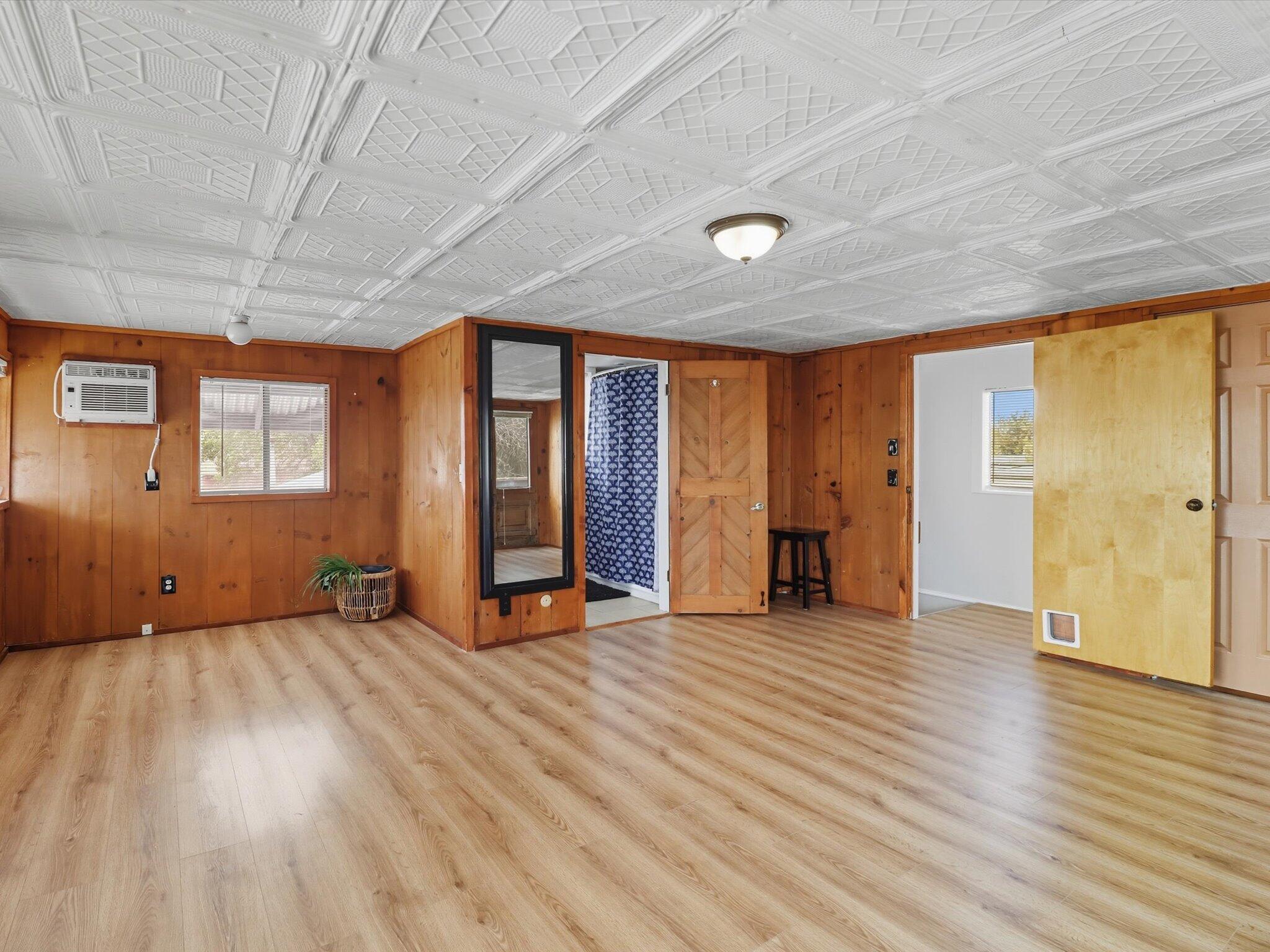 1174 CALLE SAN LORENZO