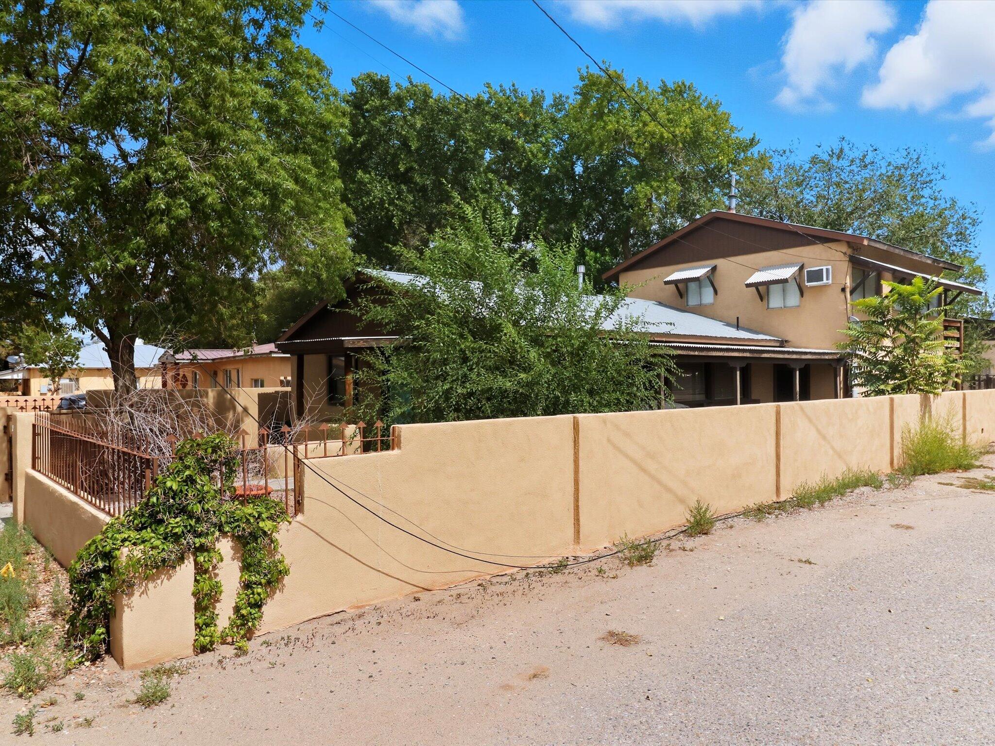 1174 CALLE SAN LORENZO