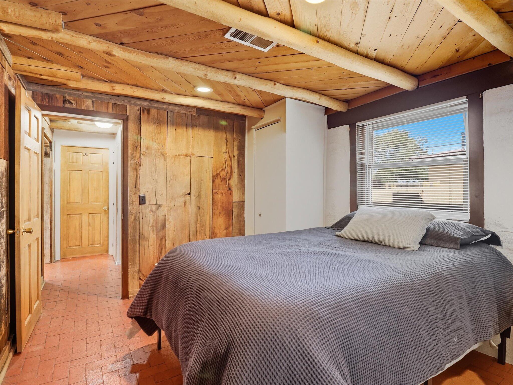 1174 CALLE SAN LORENZO