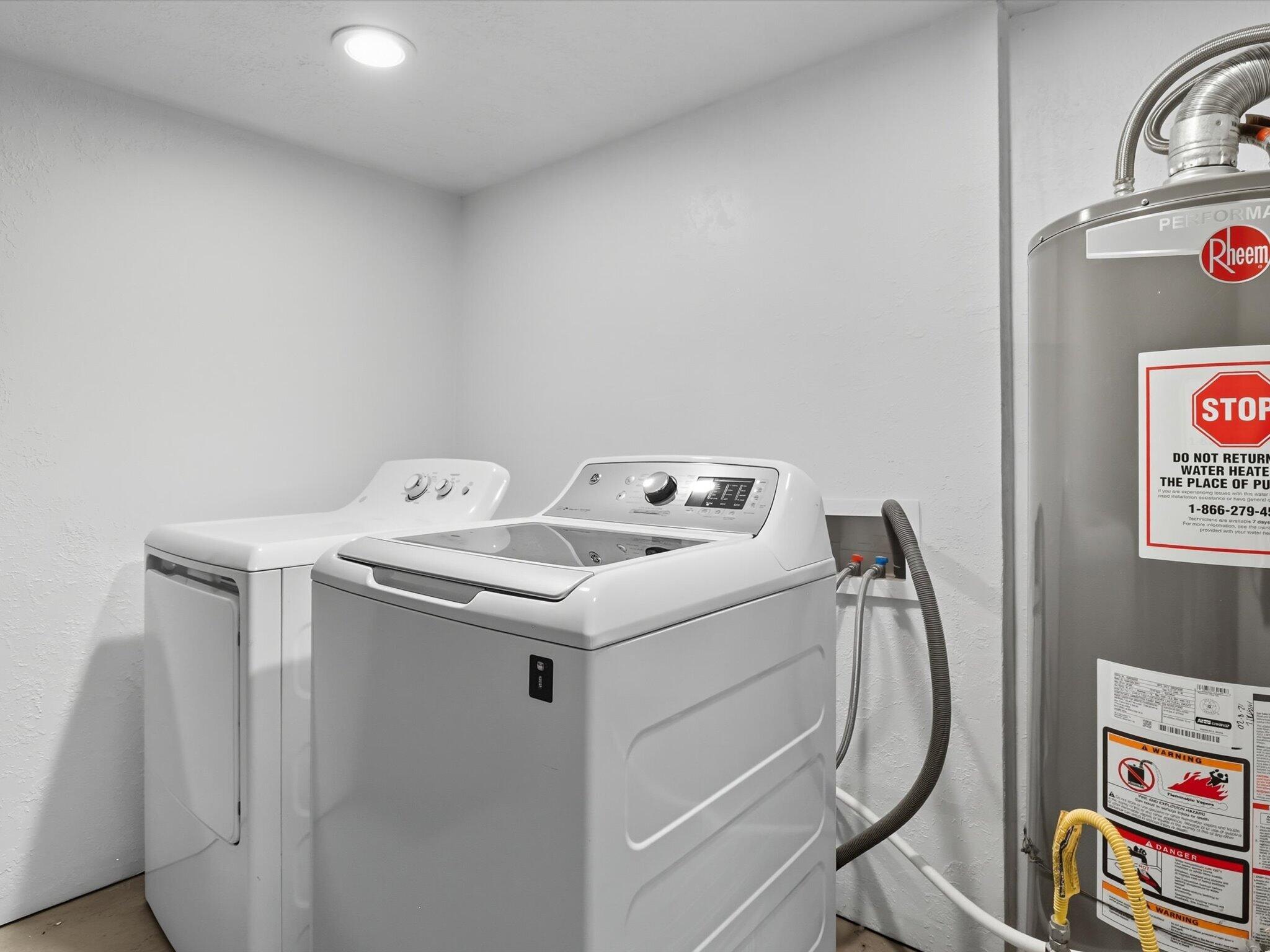 1174 CALLE SAN LORENZO