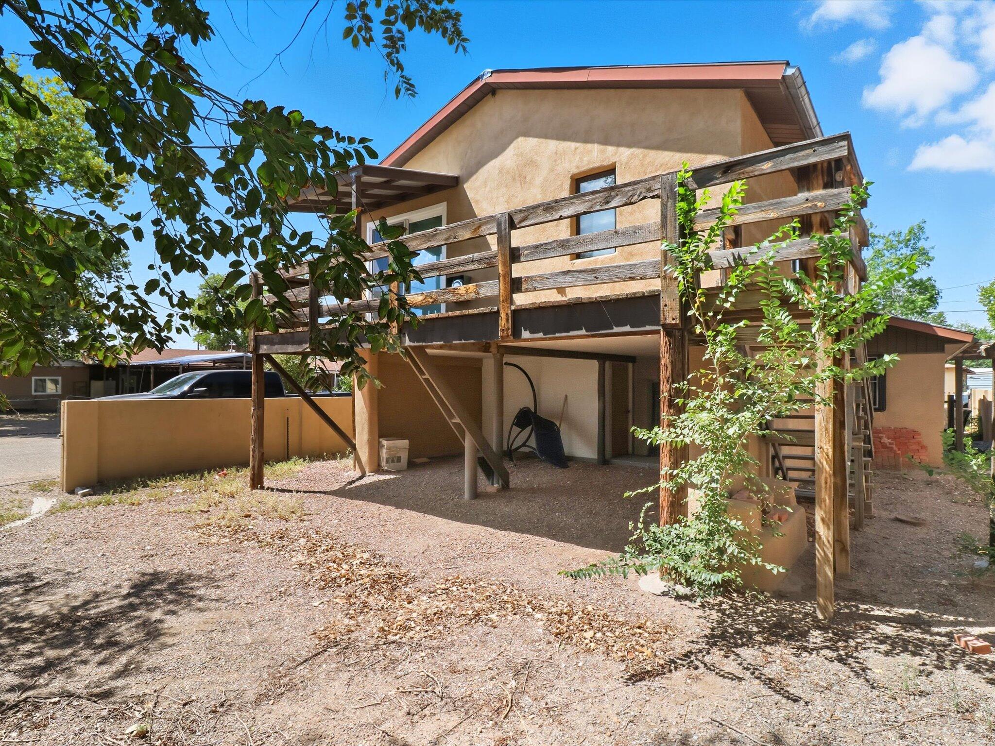 1174 CALLE SAN LORENZO