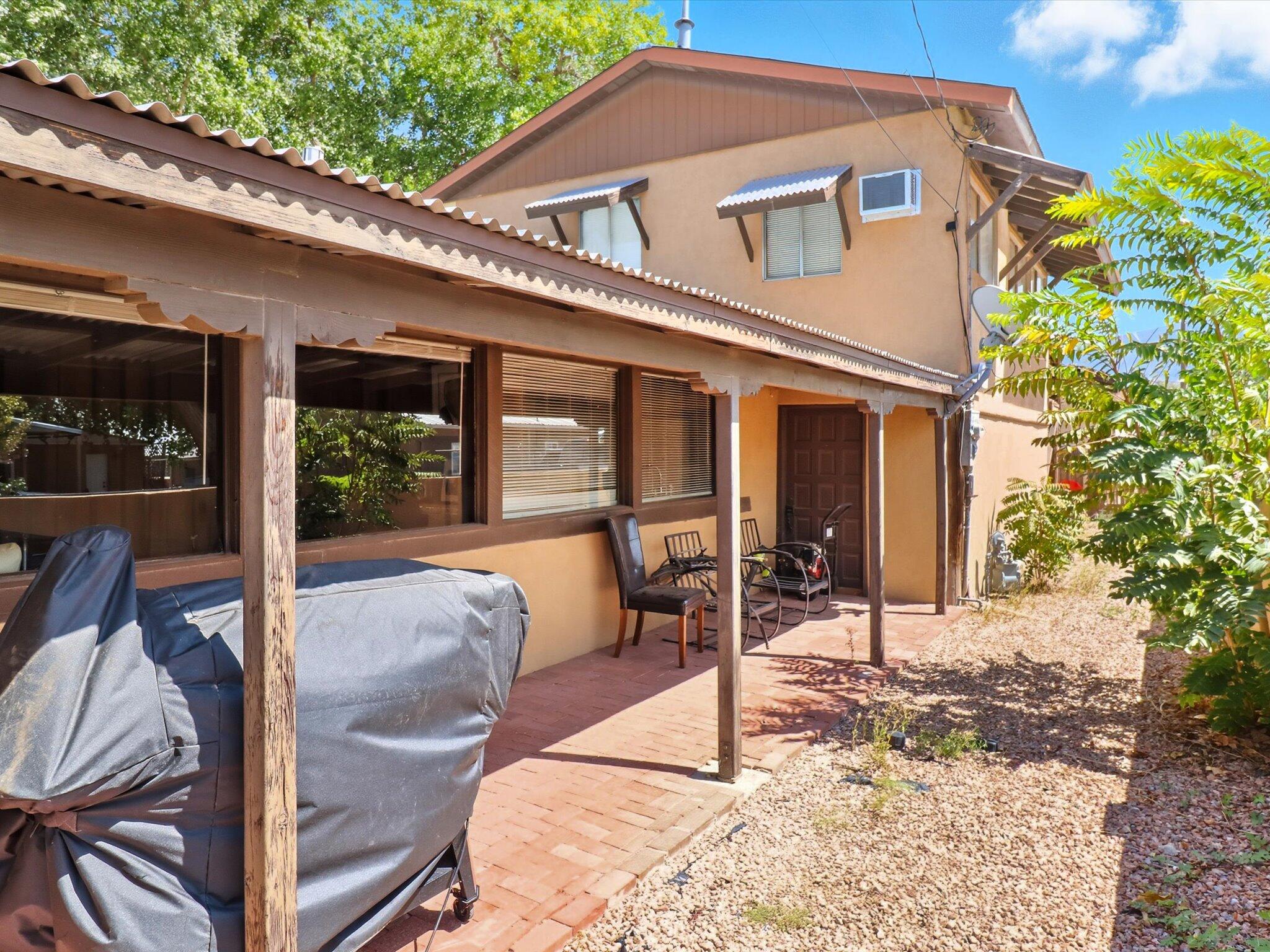1174 CALLE SAN LORENZO