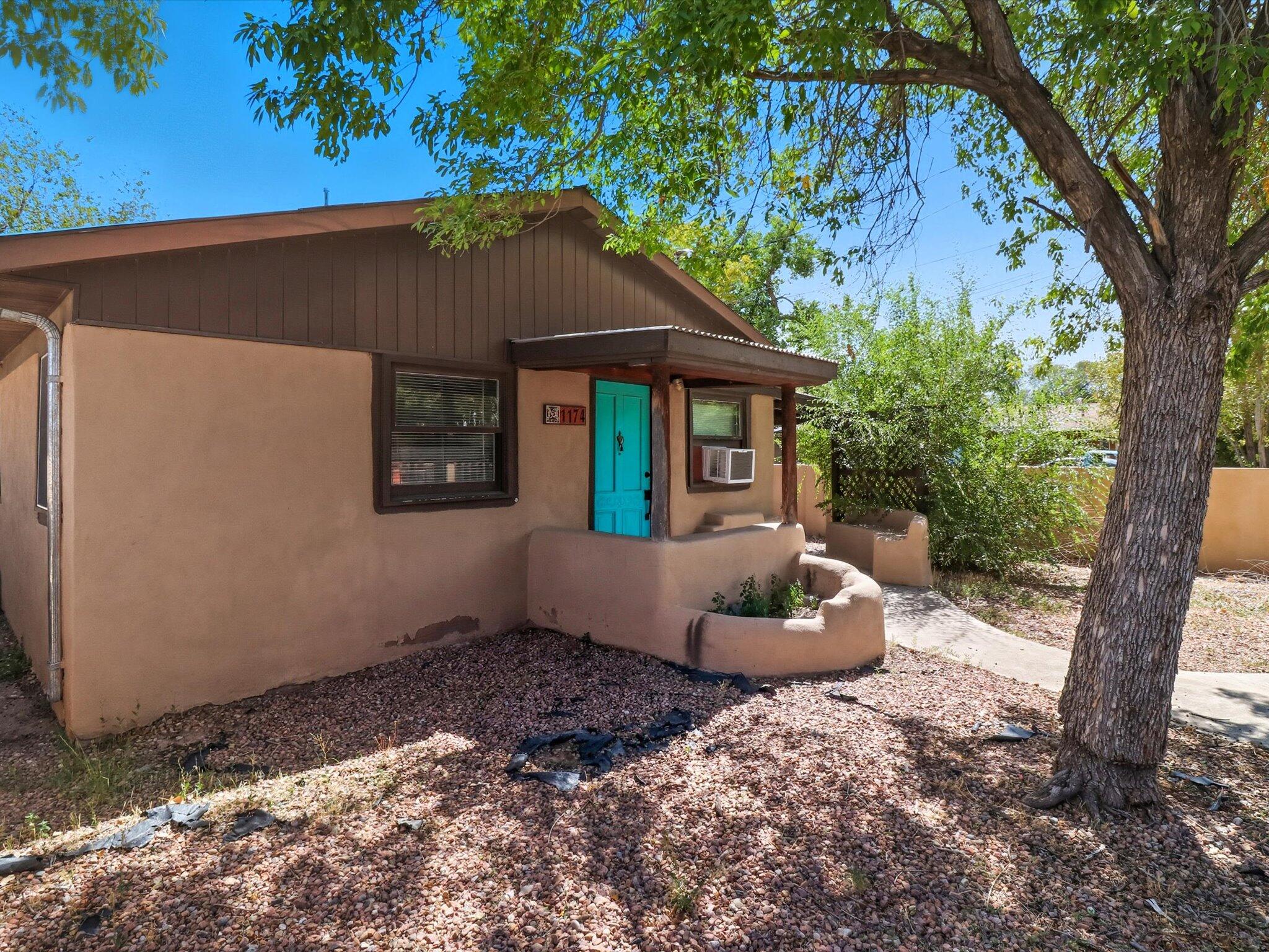 1174 CALLE SAN LORENZO