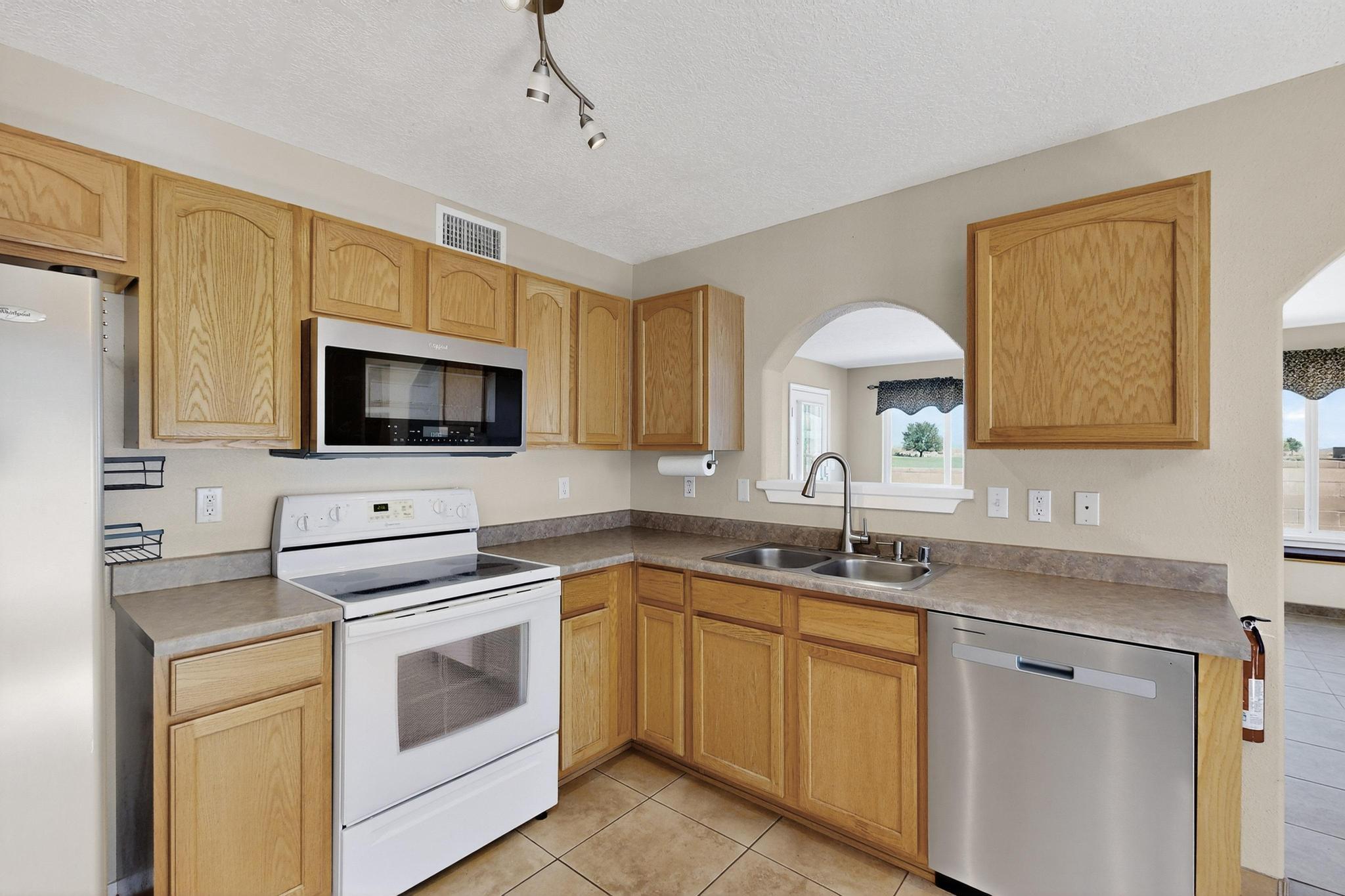 3836 RANCHER Loop NE