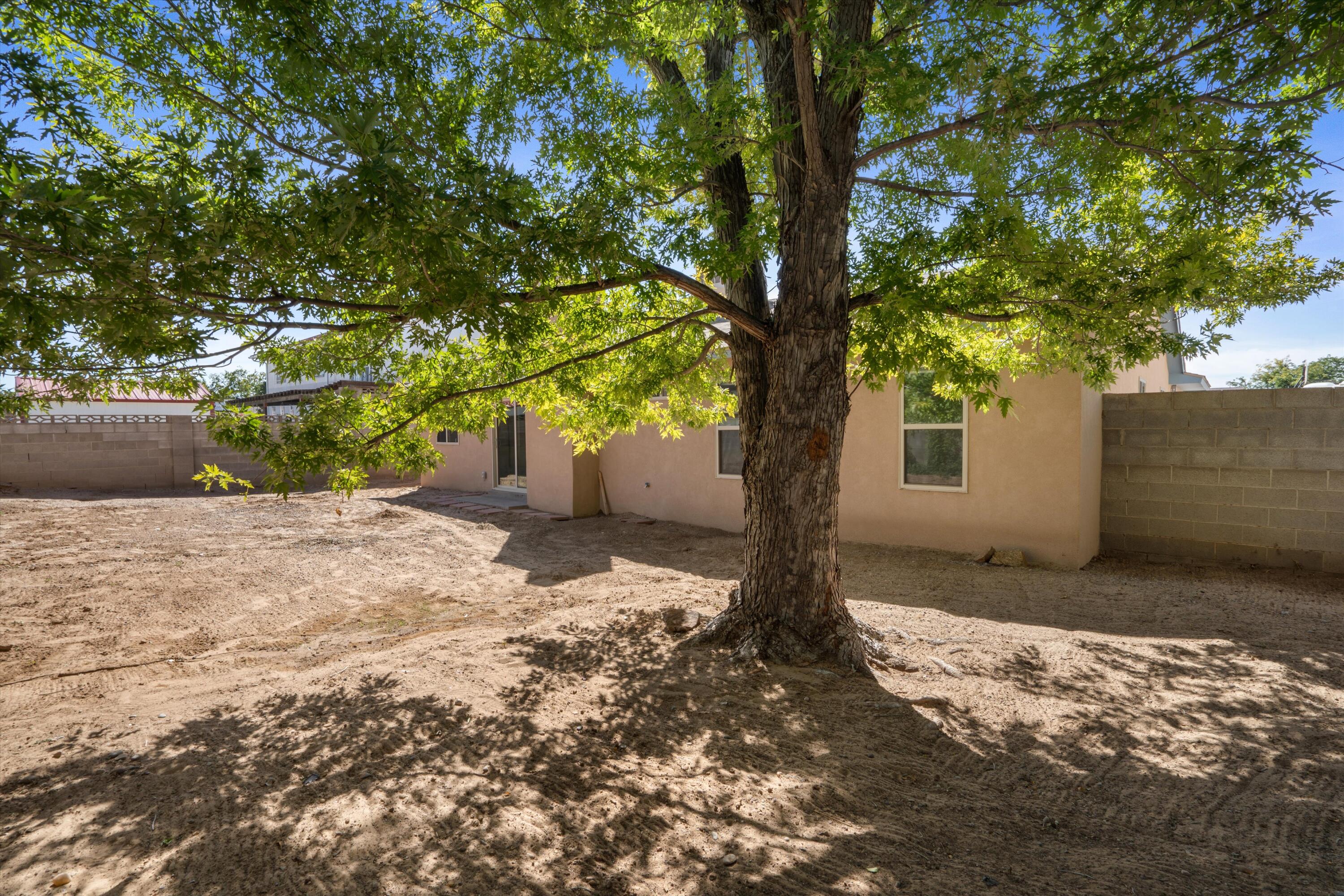 6005 Rio Pueblo Drive NW