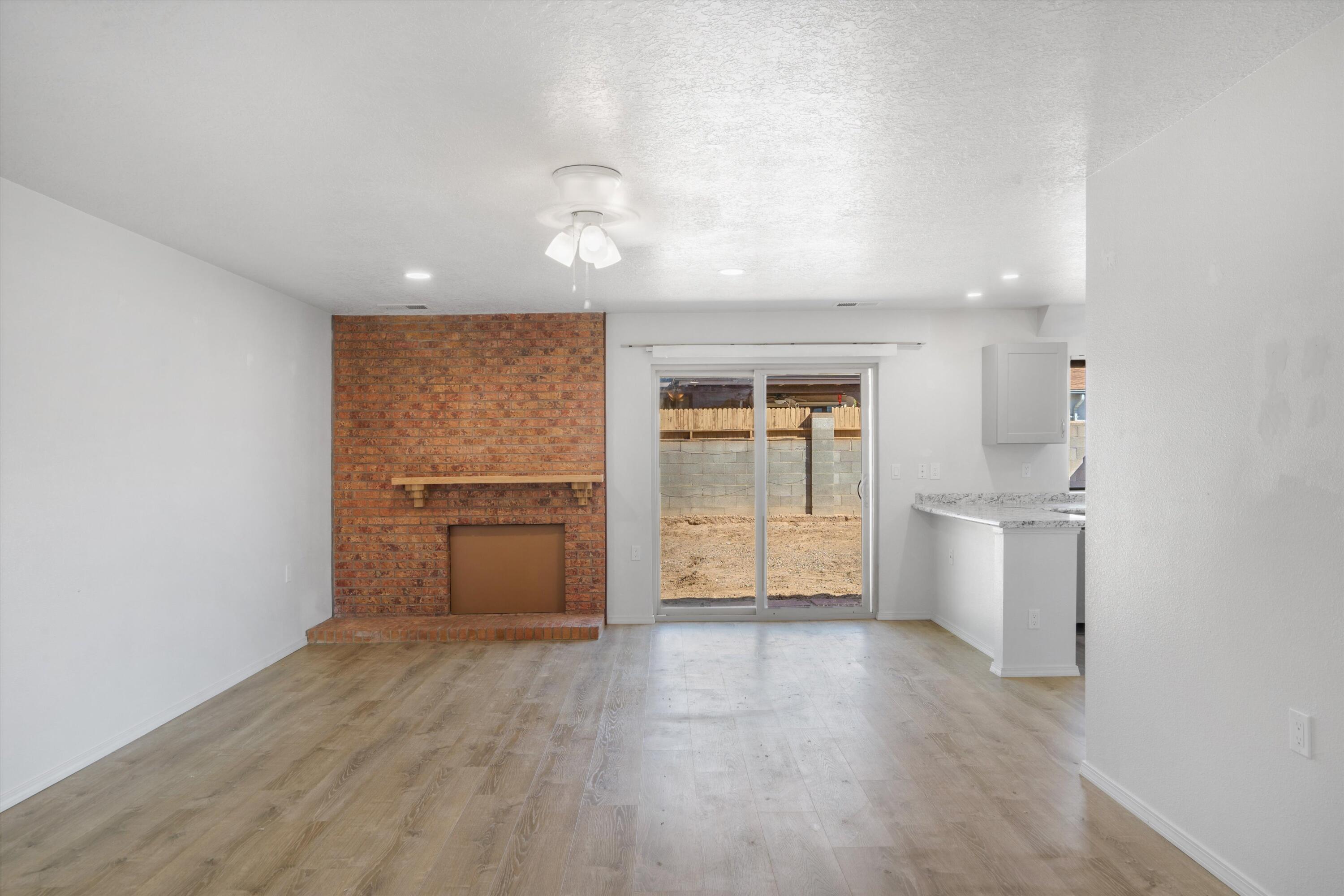 6005 Rio Pueblo Drive NW