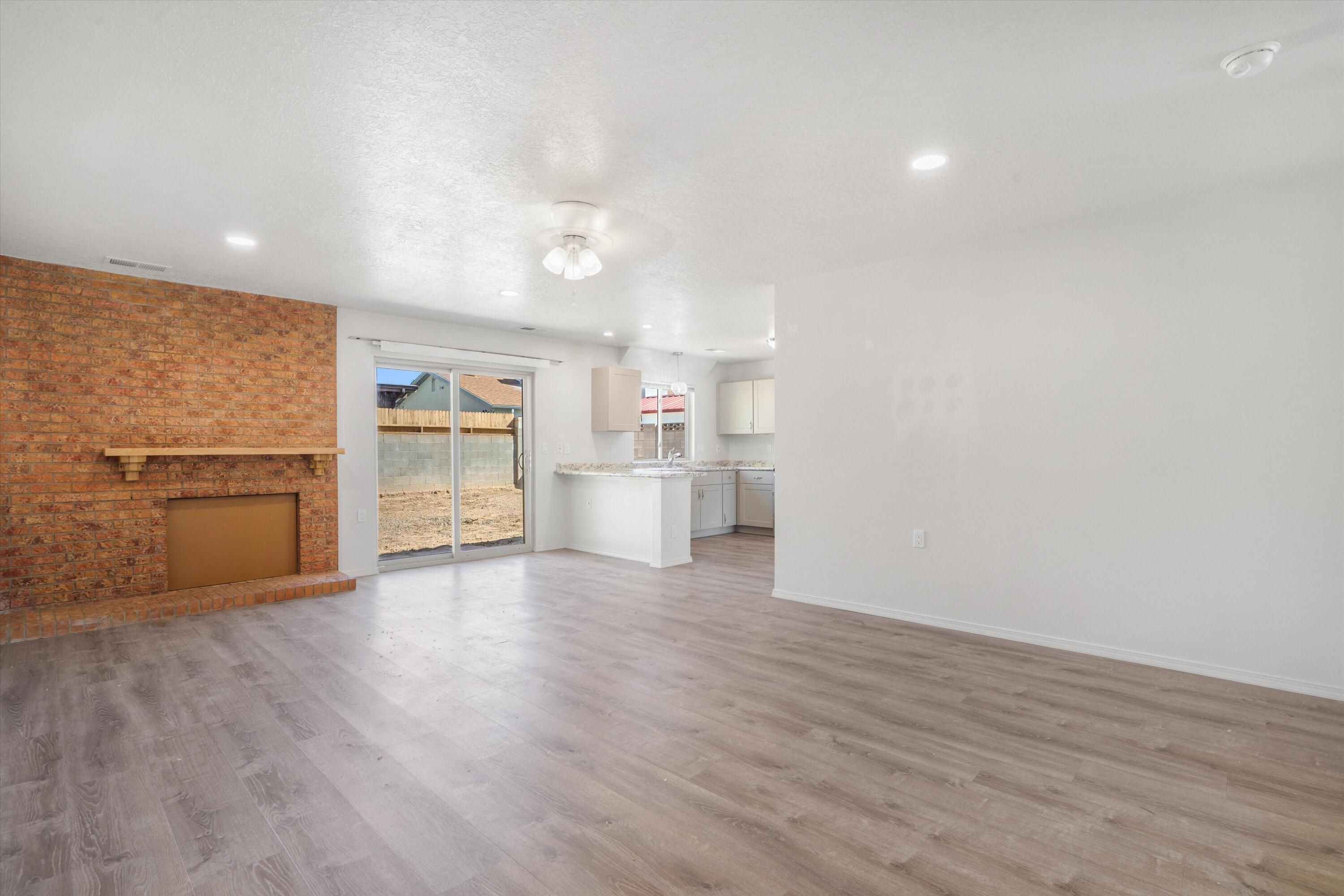 6005 Rio Pueblo Drive NW