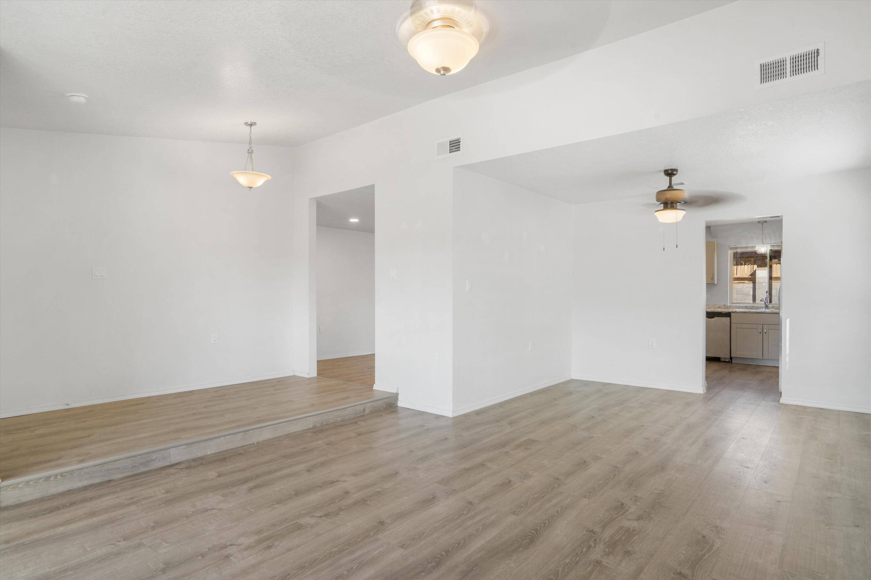 6005 Rio Pueblo Drive NW