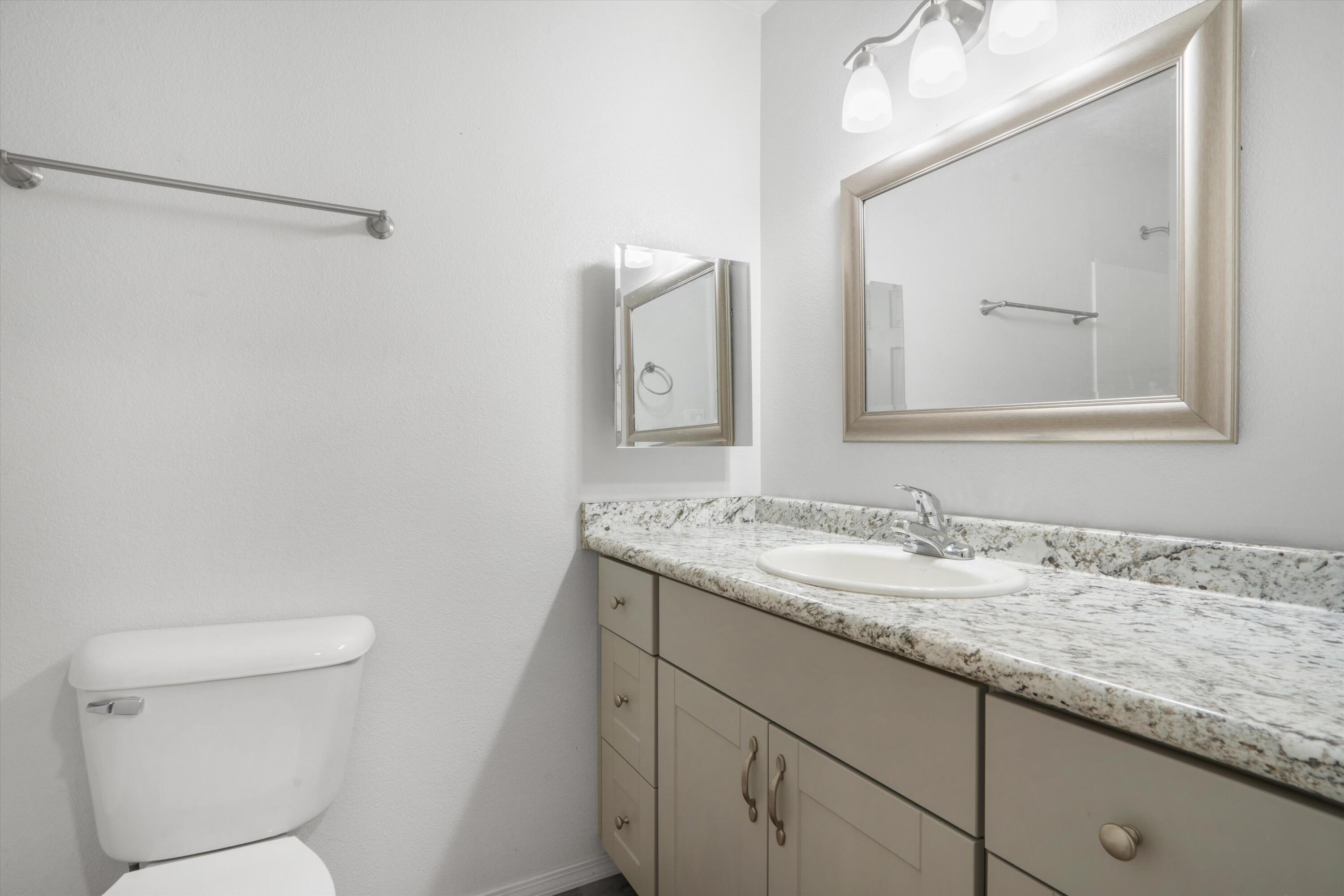 6005 Rio Pueblo Drive NW