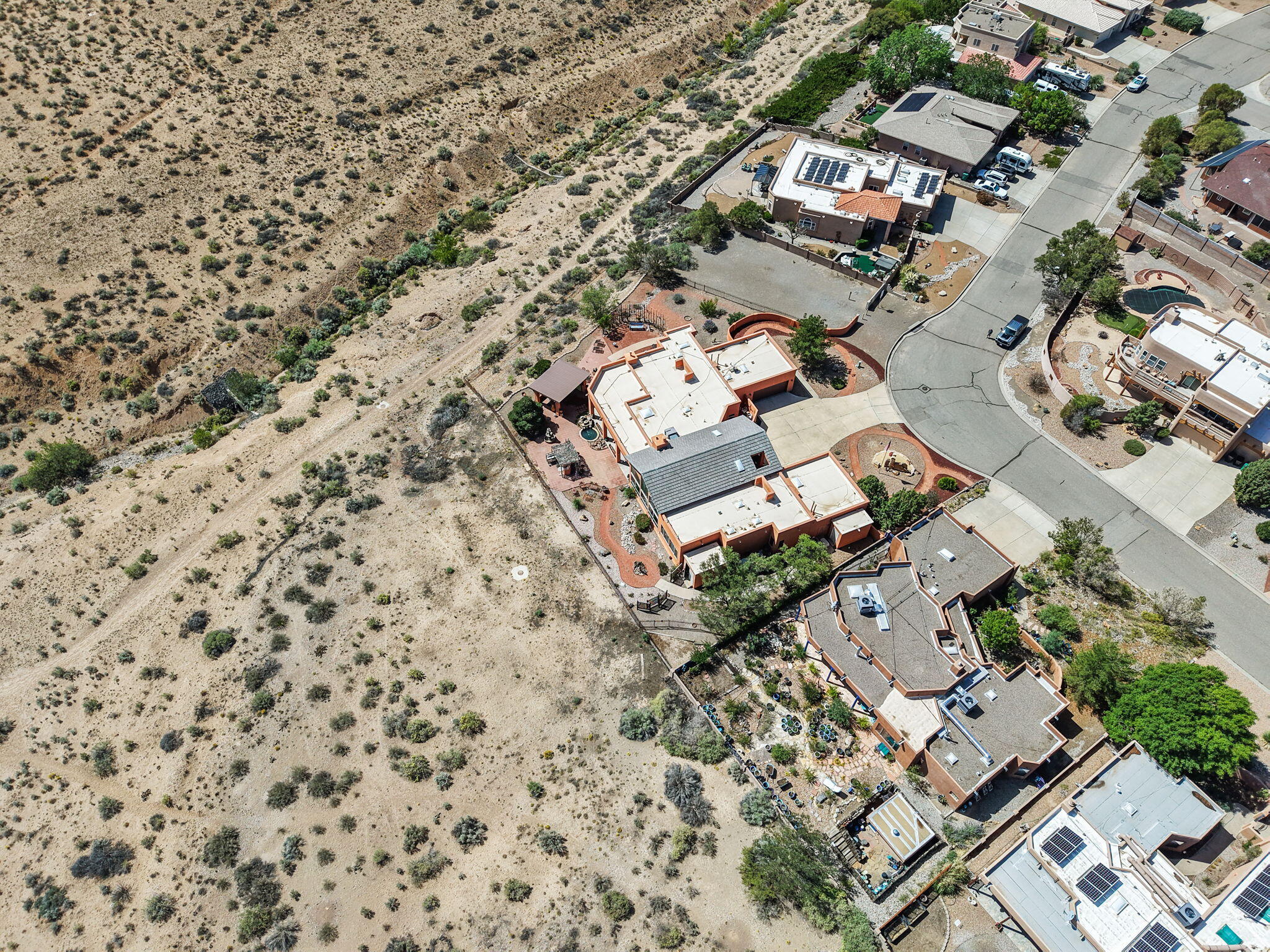 2520 SANDIA Loop NE