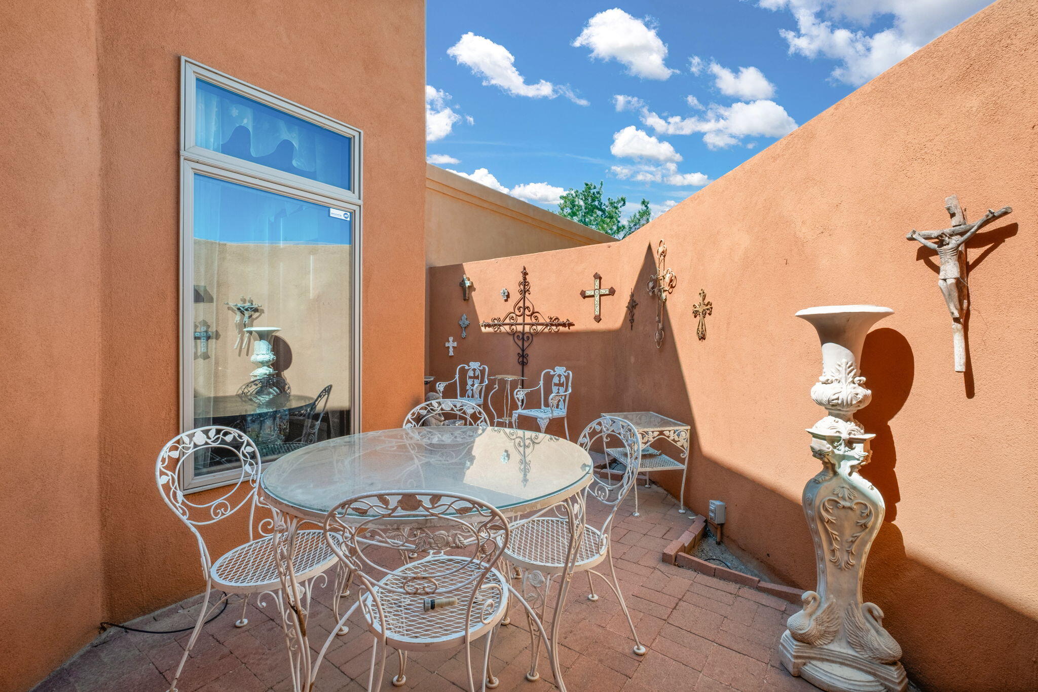 2520 SANDIA Loop NE