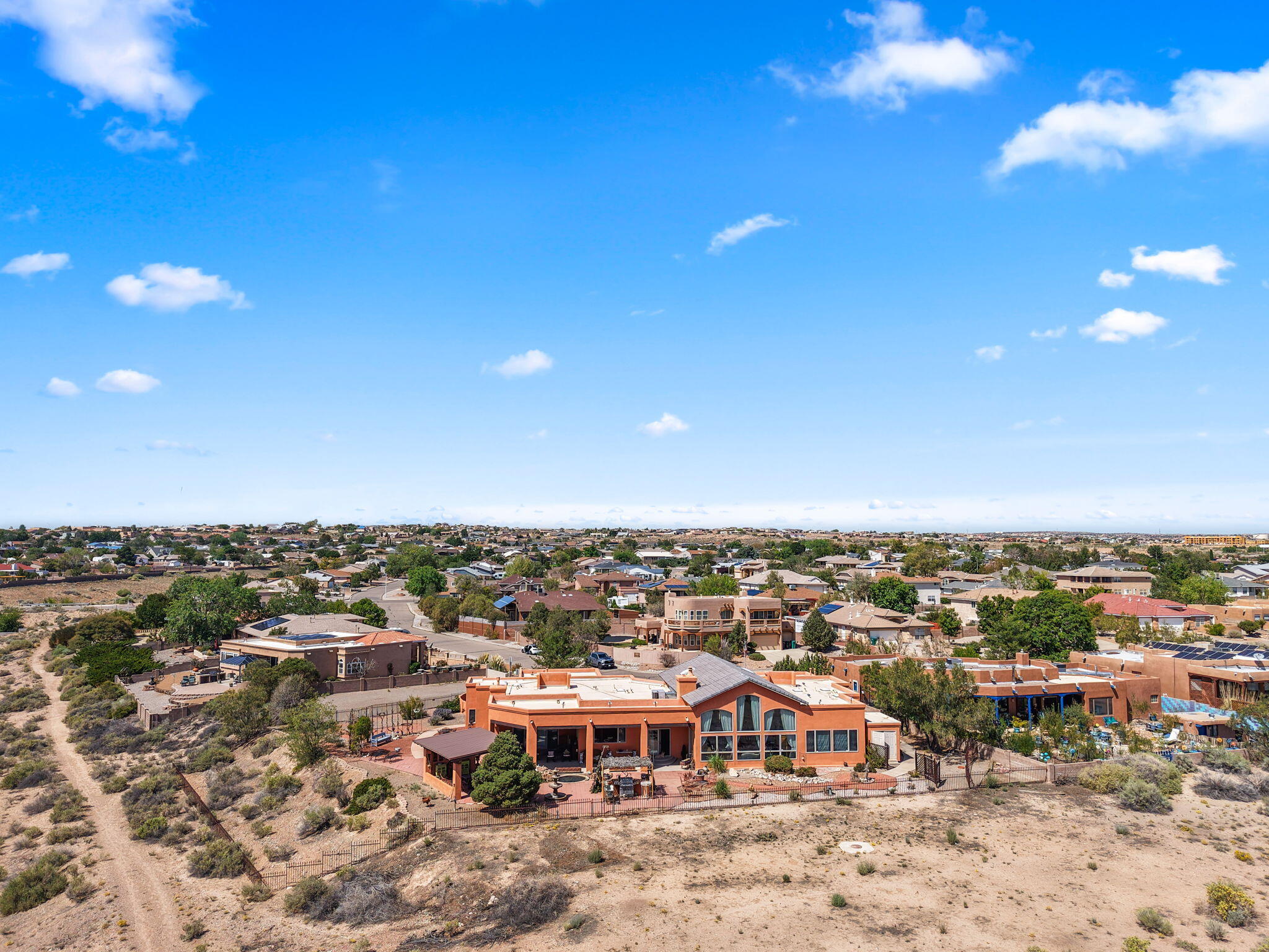 2520 SANDIA Loop NE