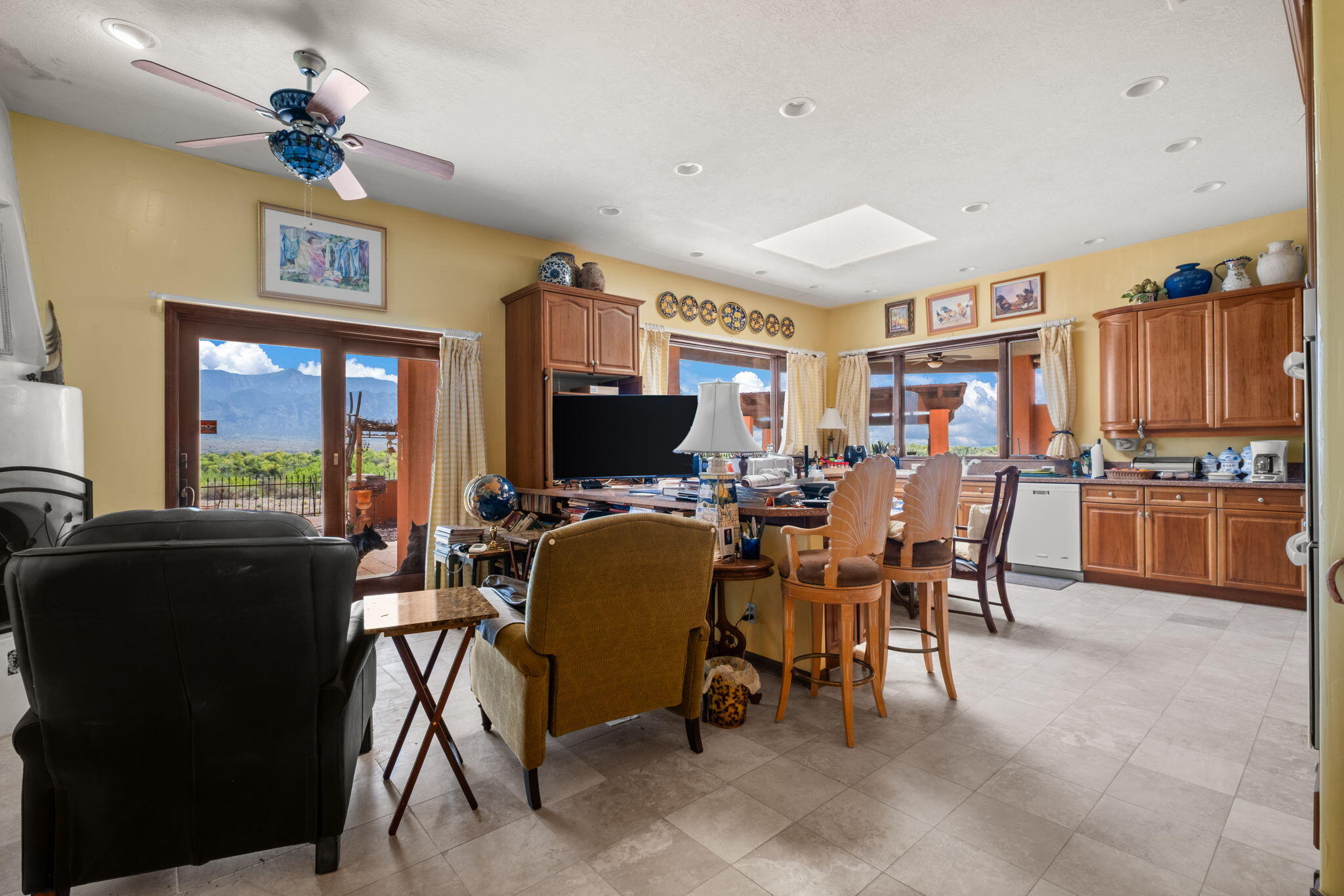 2520 SANDIA Loop NE
