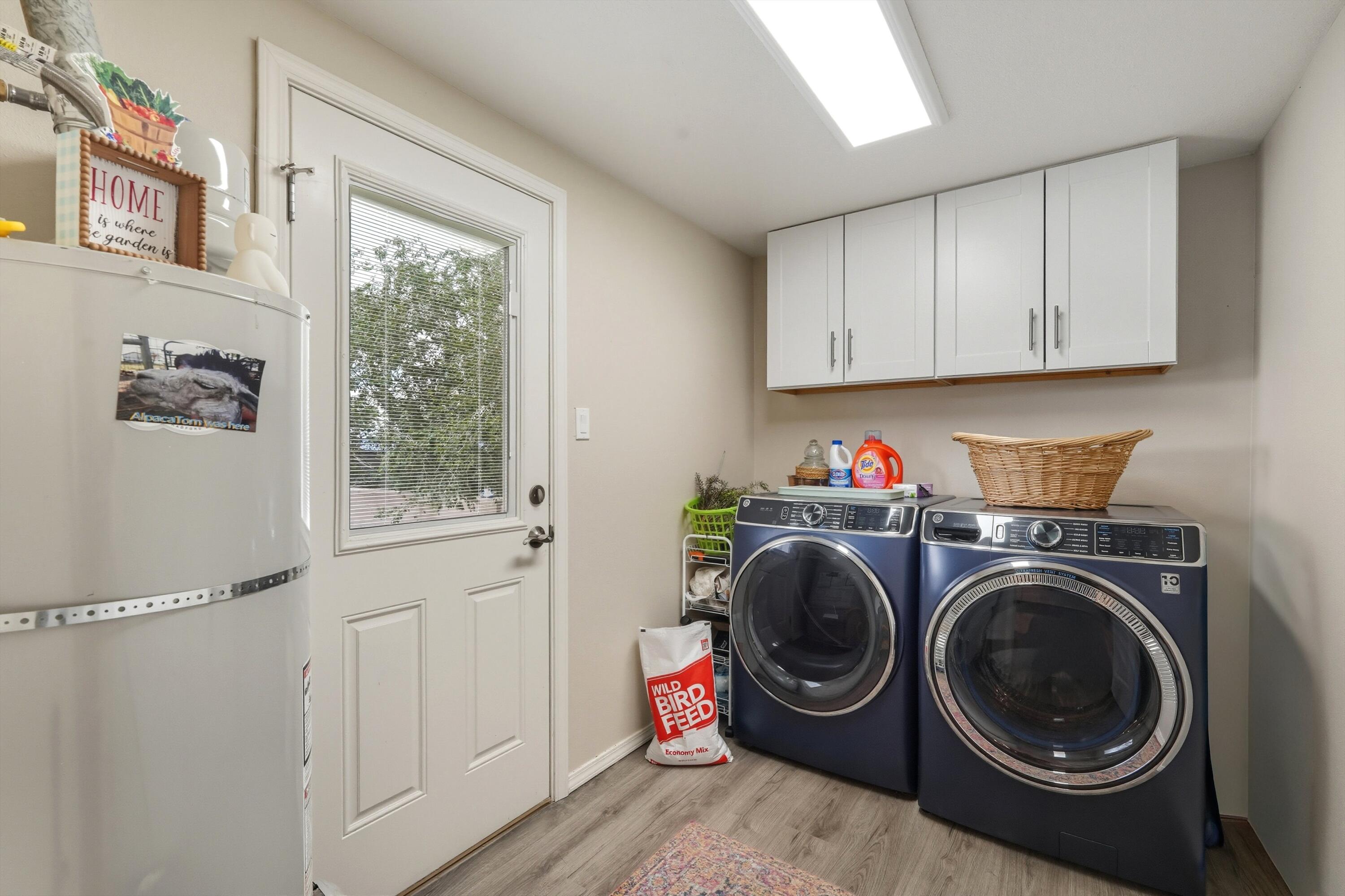 9004 SHOSHONE Road NE