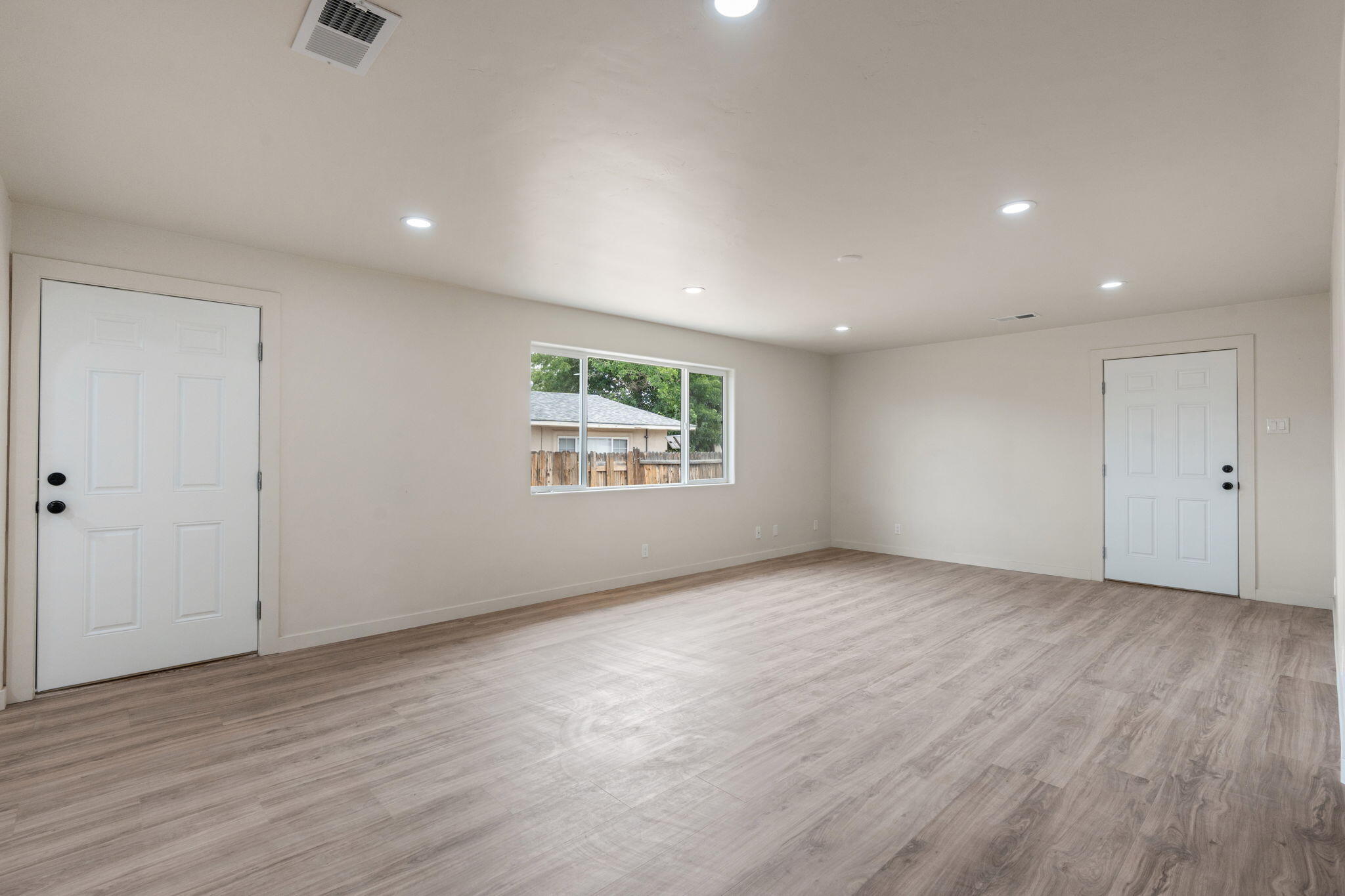 153 TYRONE Avenue NW