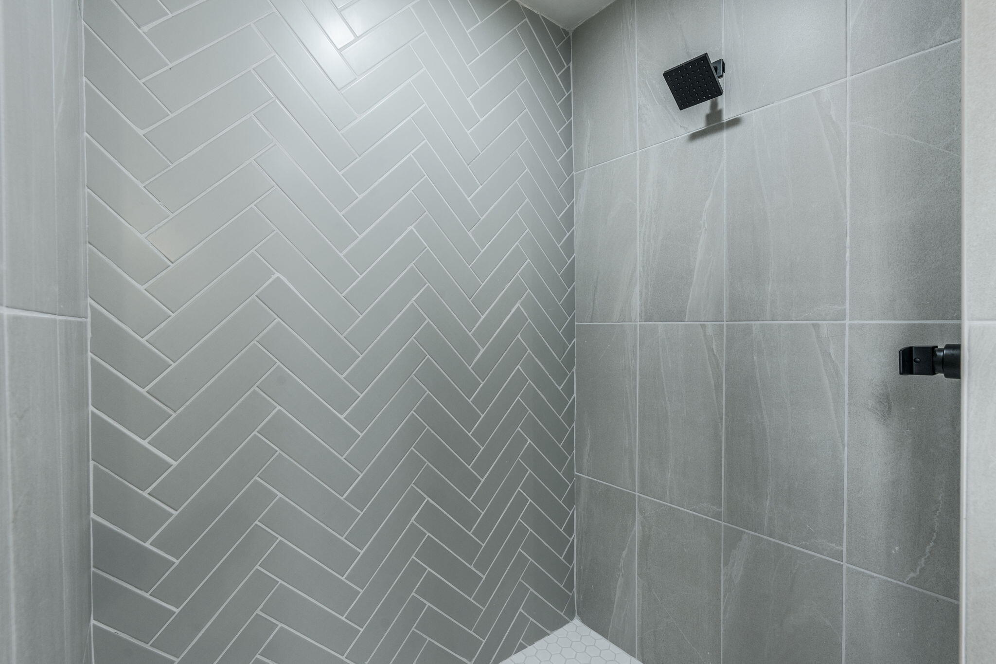 153 TYRONE Avenue NW