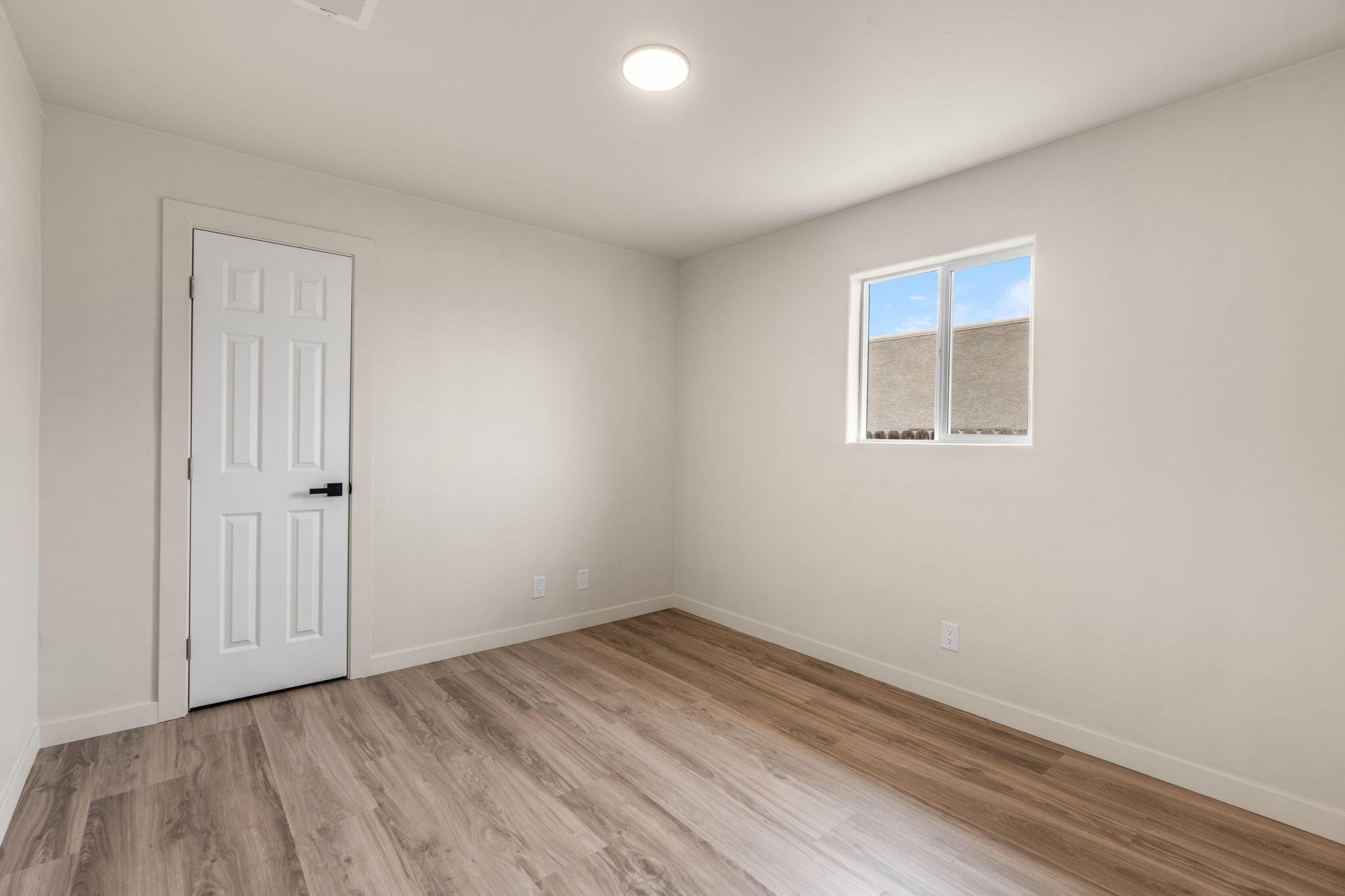 153 TYRONE Avenue NW