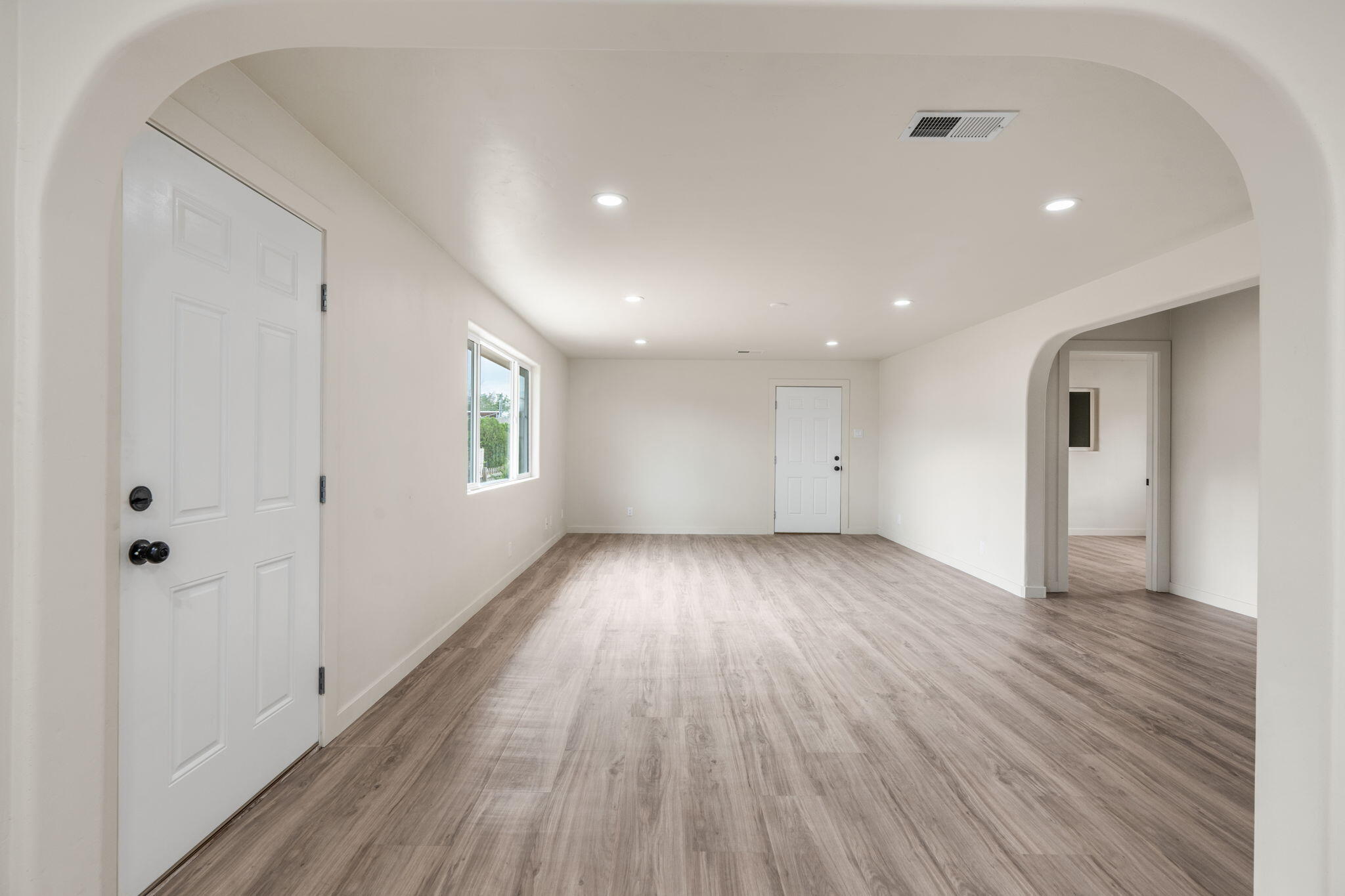 153 TYRONE Avenue NW