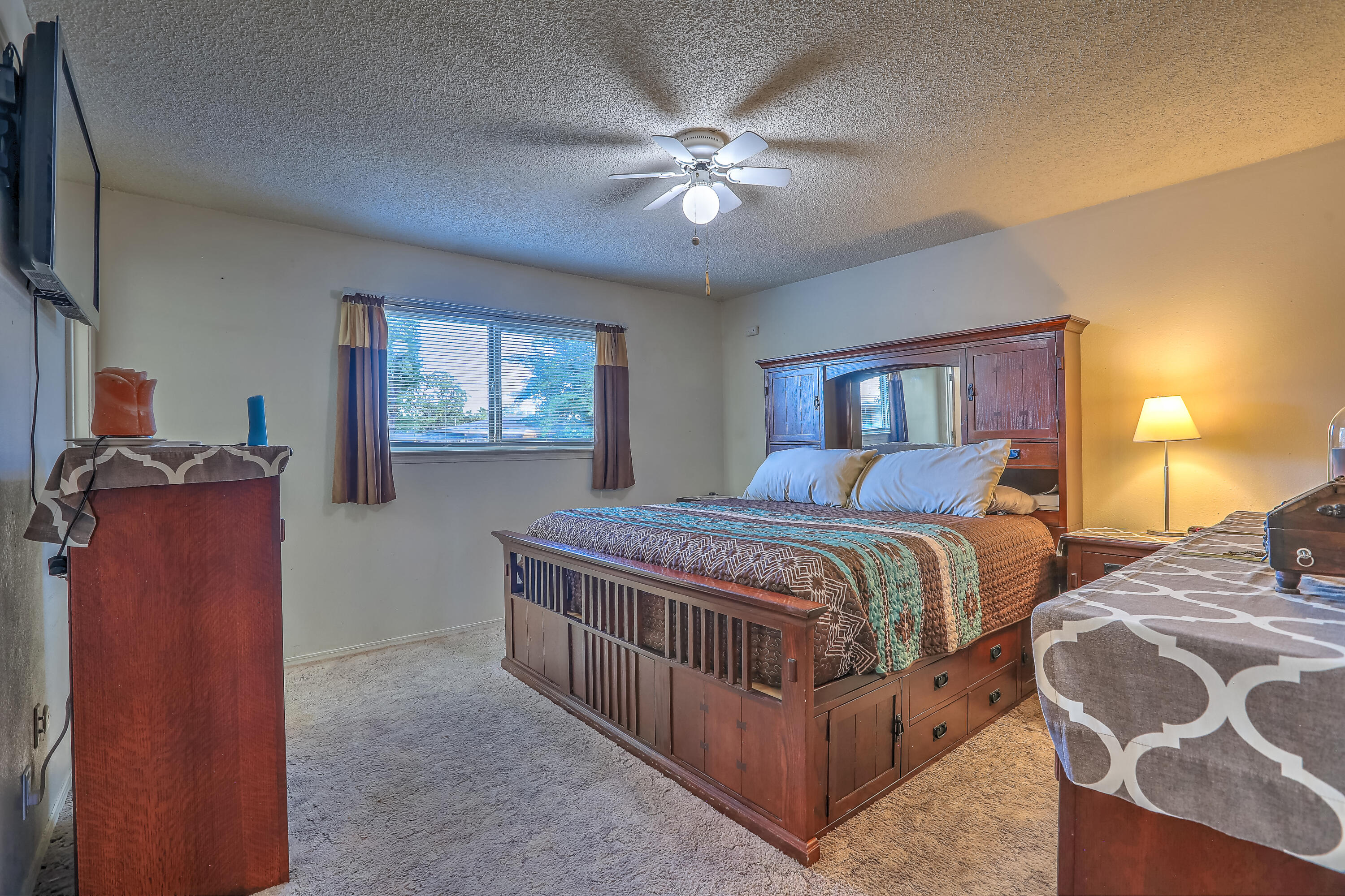 4506 W GLEN Drive SW